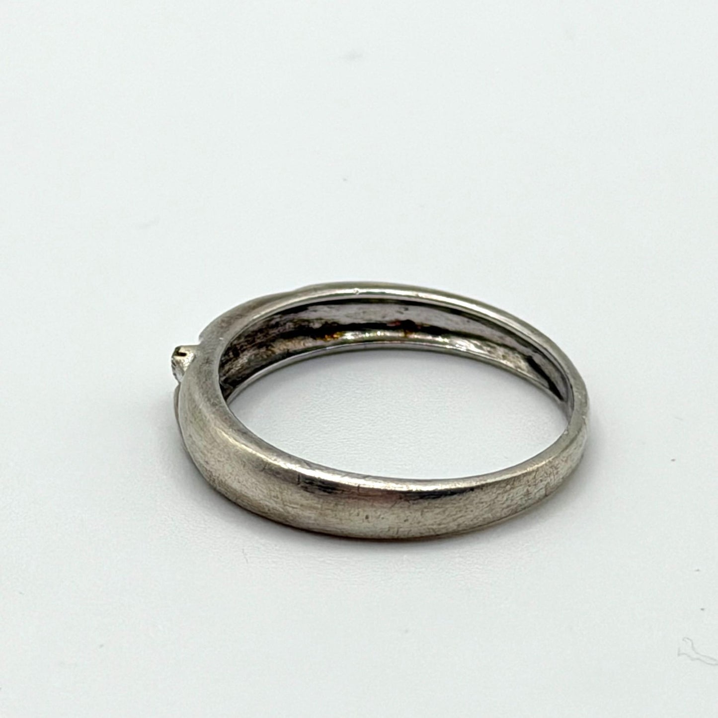 Sterling Silver 925 Band Ring With Geometric Engraving