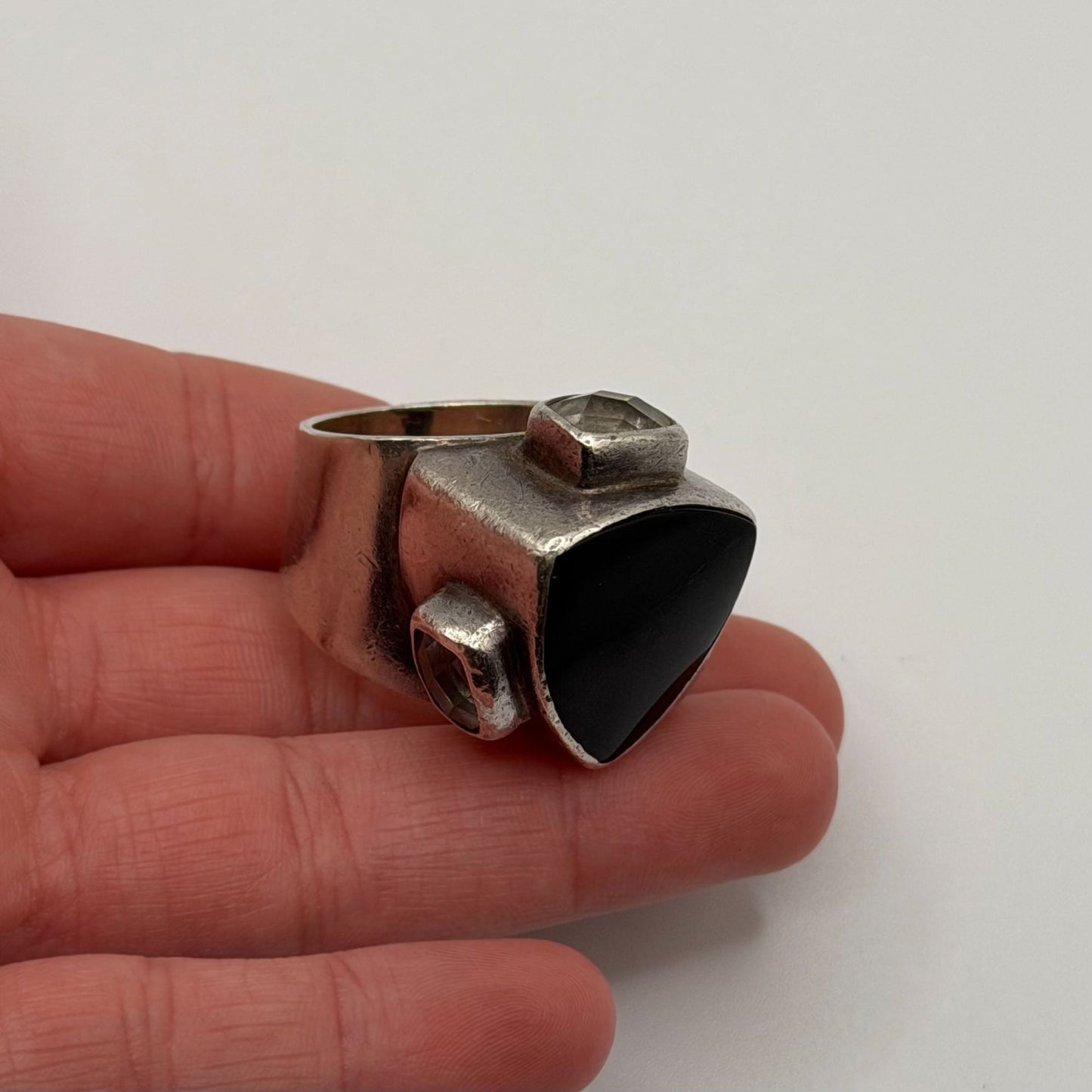 Sterling Silver 925 Ring With Black Onyx & Clear Crystals Size 8.5