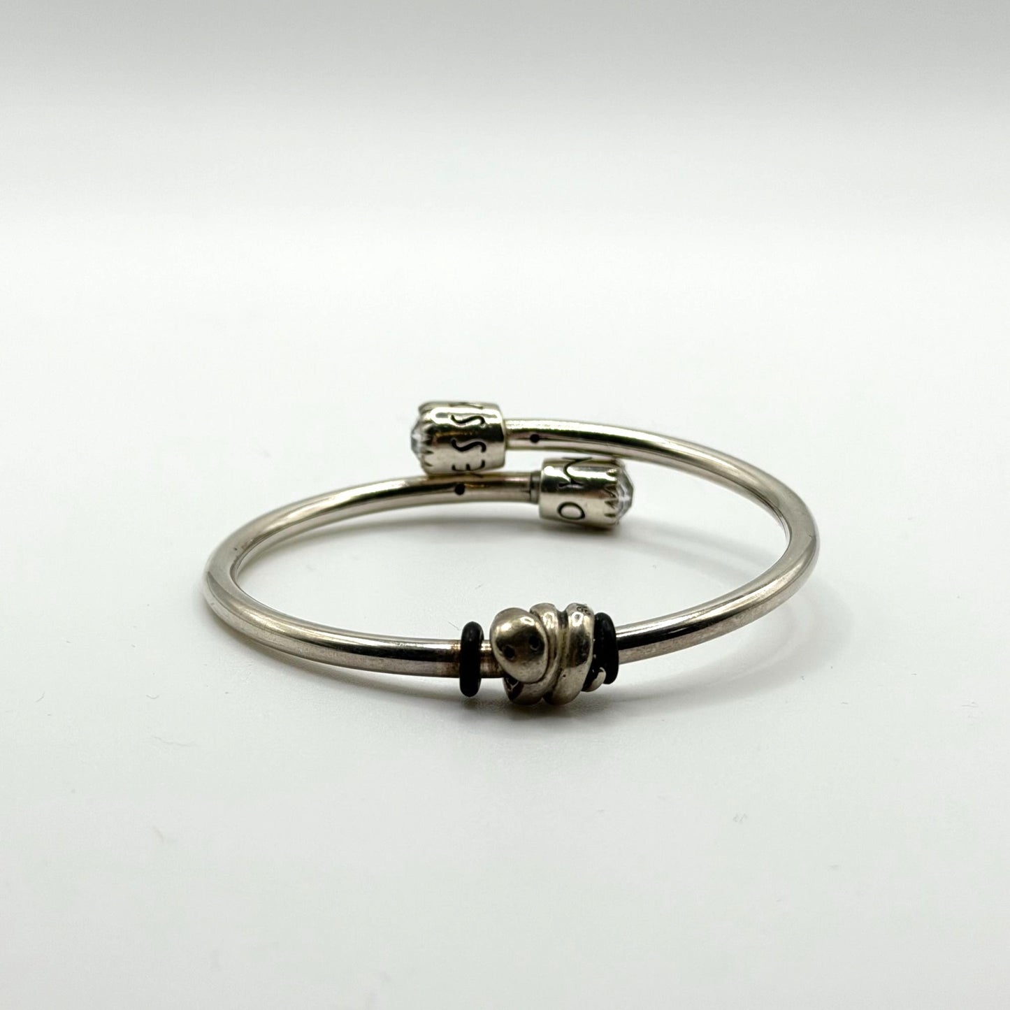 Moress 925 Silver Bracelet With Decorative End Caps & Charm Holder