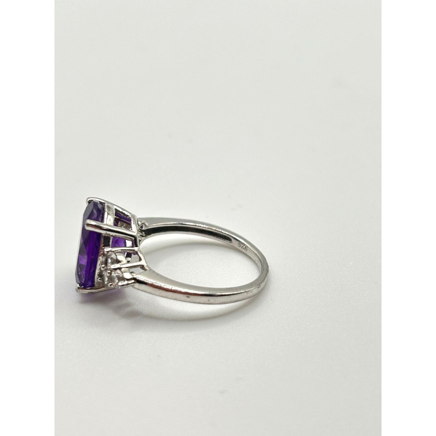 Amethyst Gemstone Ring Sterling Silver 925 Size 7.5