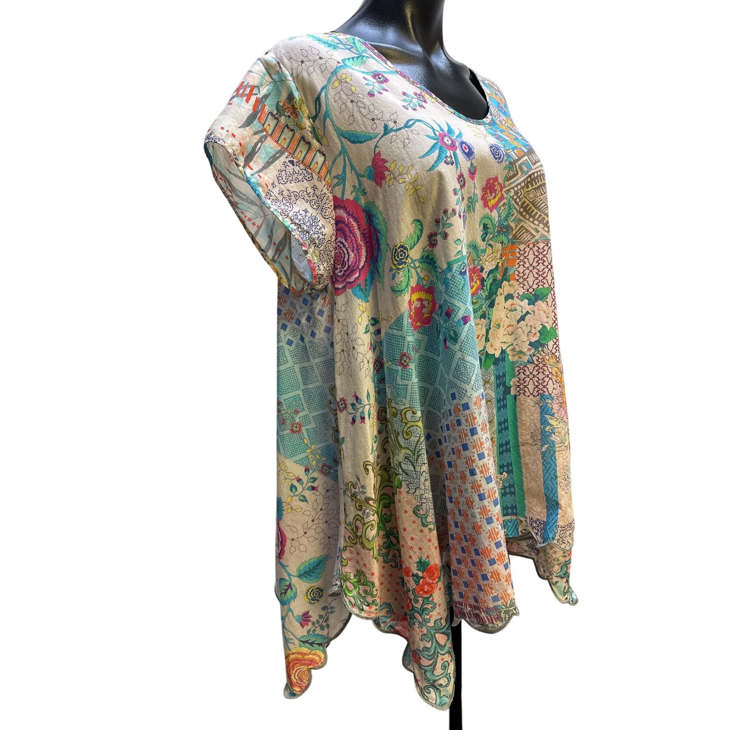 Johnny Was Multicolored Floral Tunic Blouse Size Large