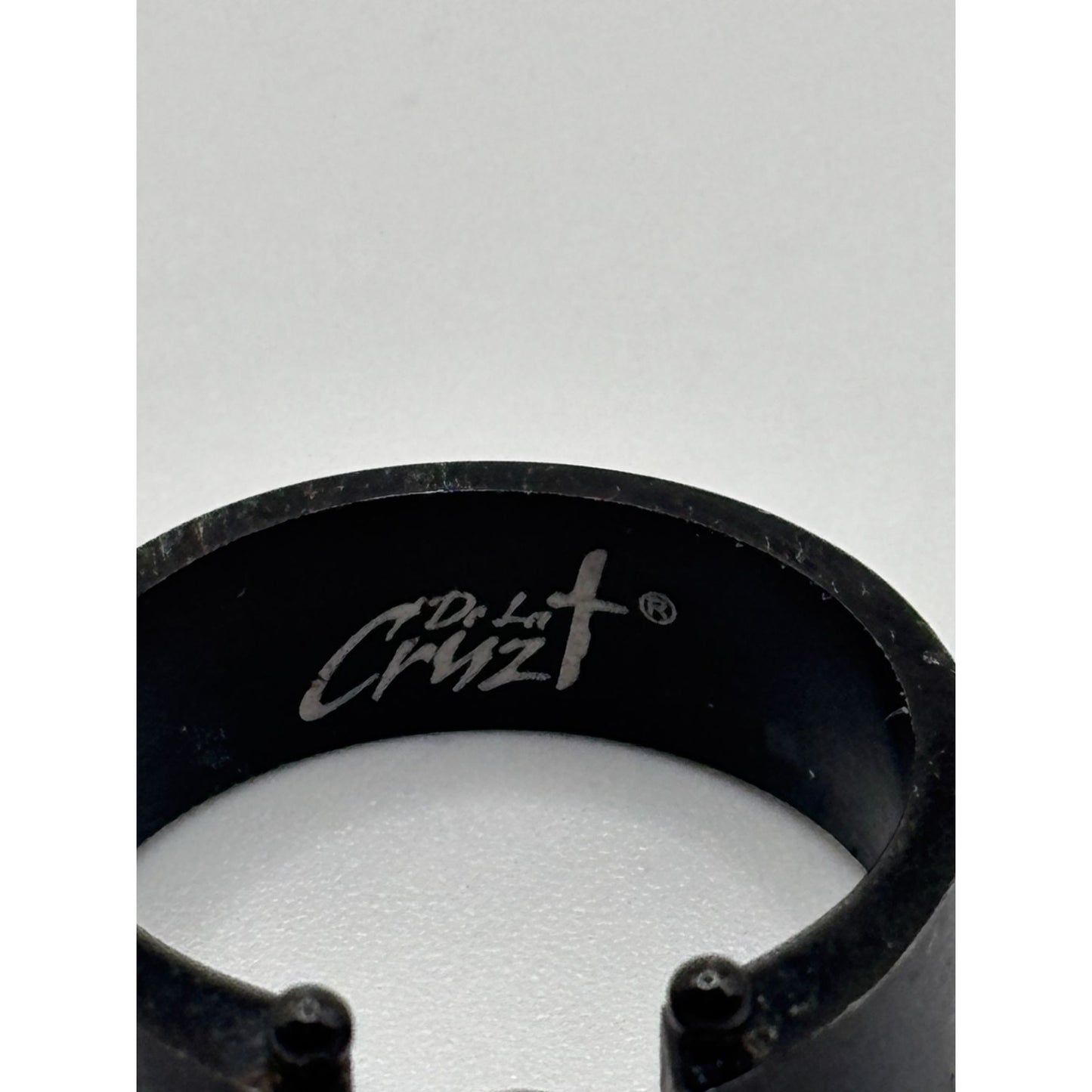 De La Cruz Black Titanium Ring With Free-Floating Clear Stone Size 9.75