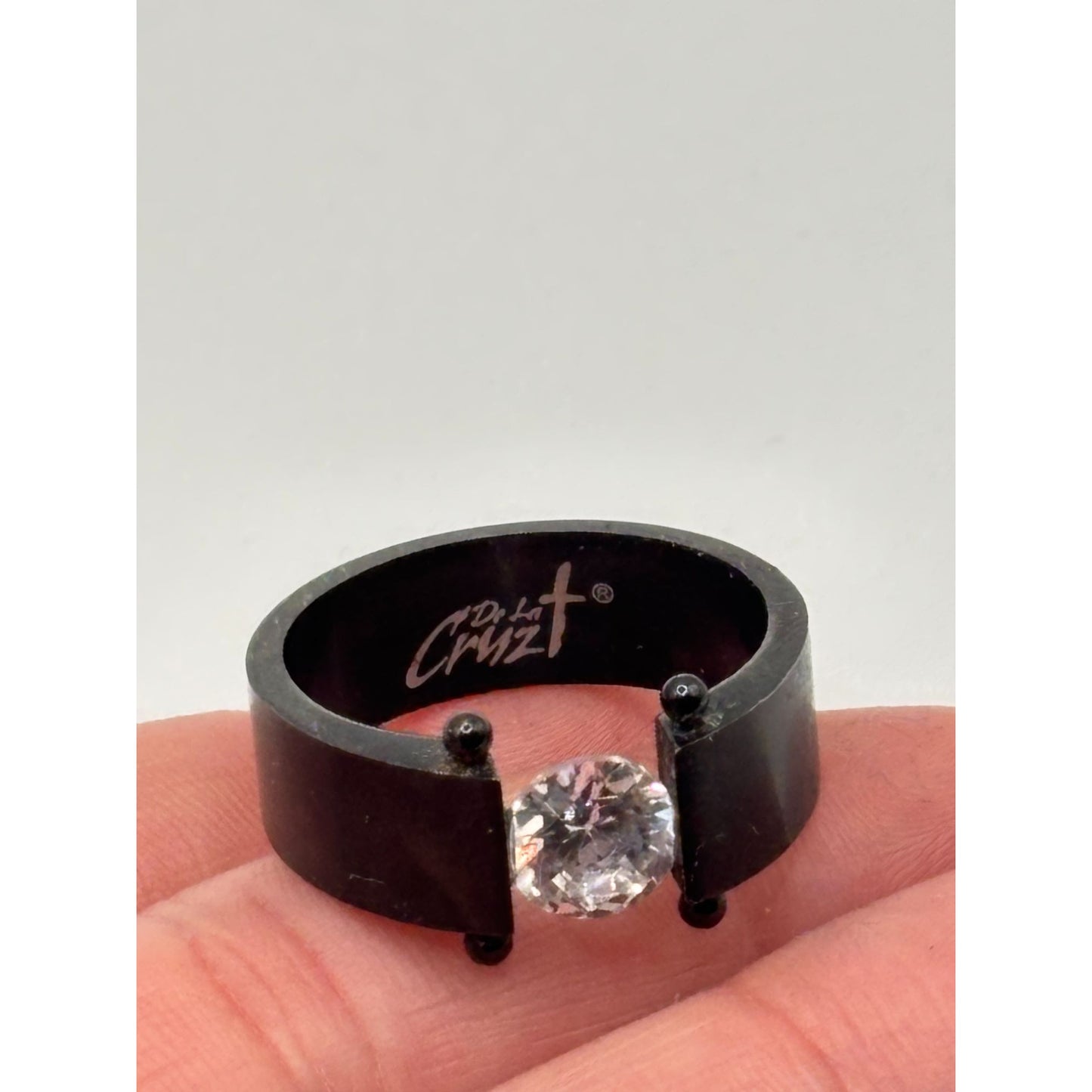 De La Cruz Black Titanium Ring With Free-Floating Clear Stone Size 9.75