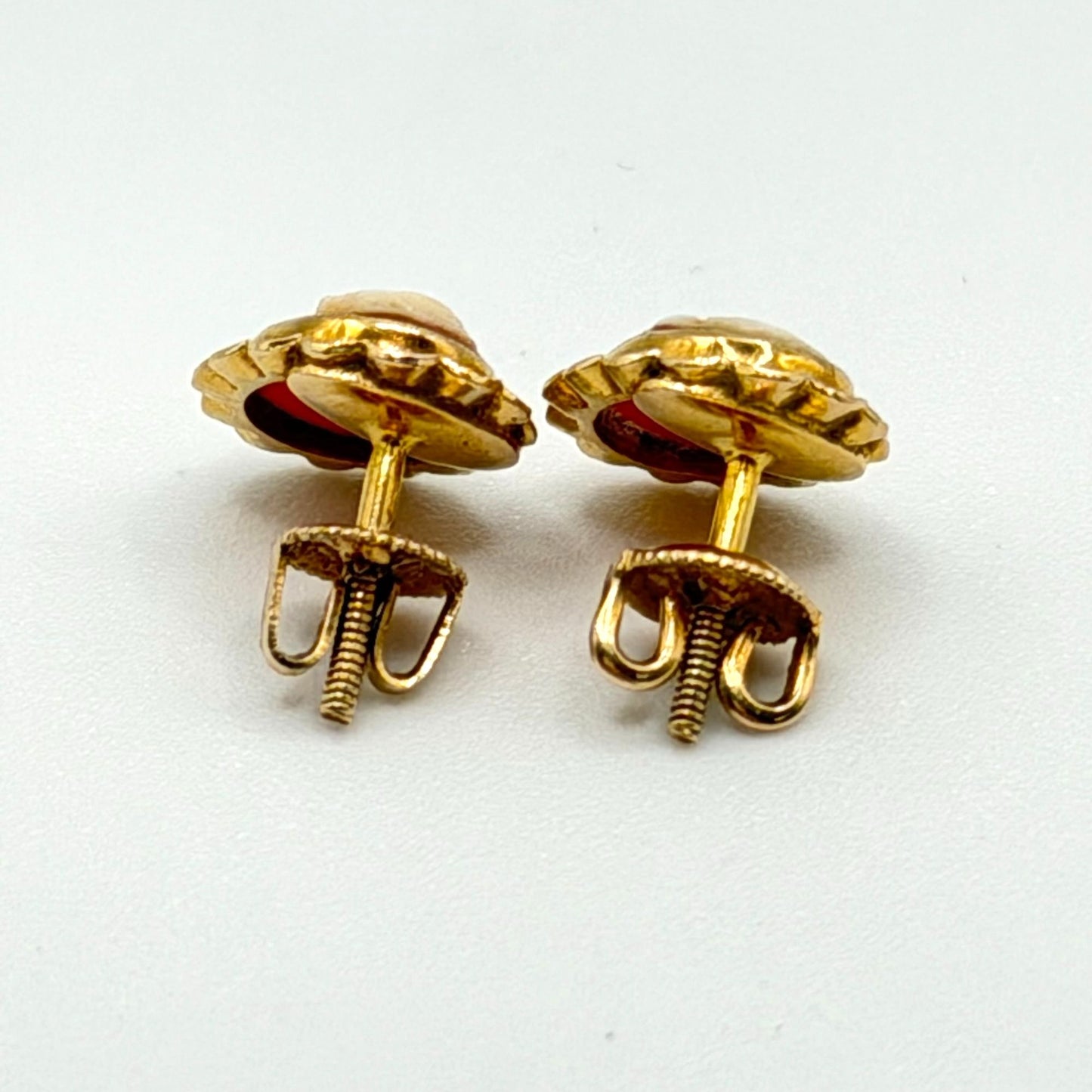 Victorian Vintage Cameo Earrings 10K Gold Screw Back Oval Design