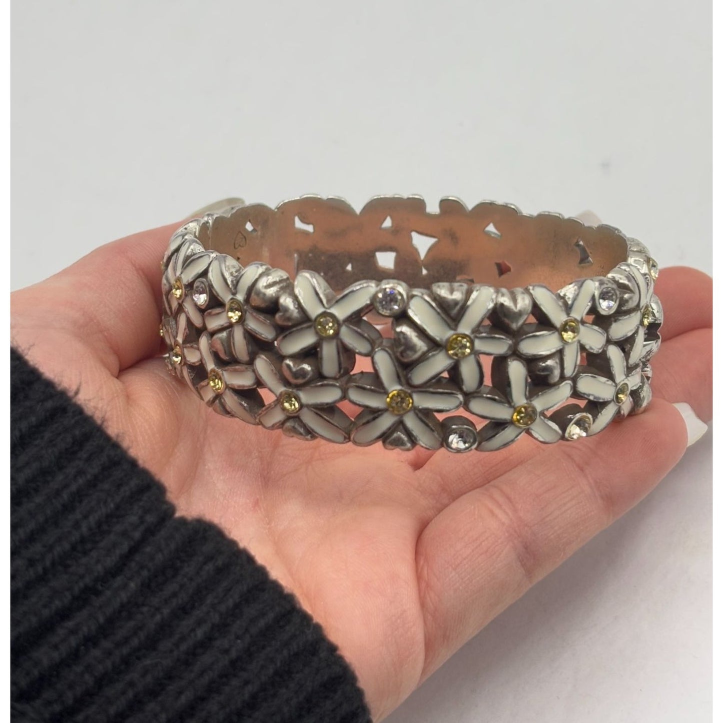Brighton Silver Floral Daisy Hinged Bracelet With Yellow & White Rhinestones