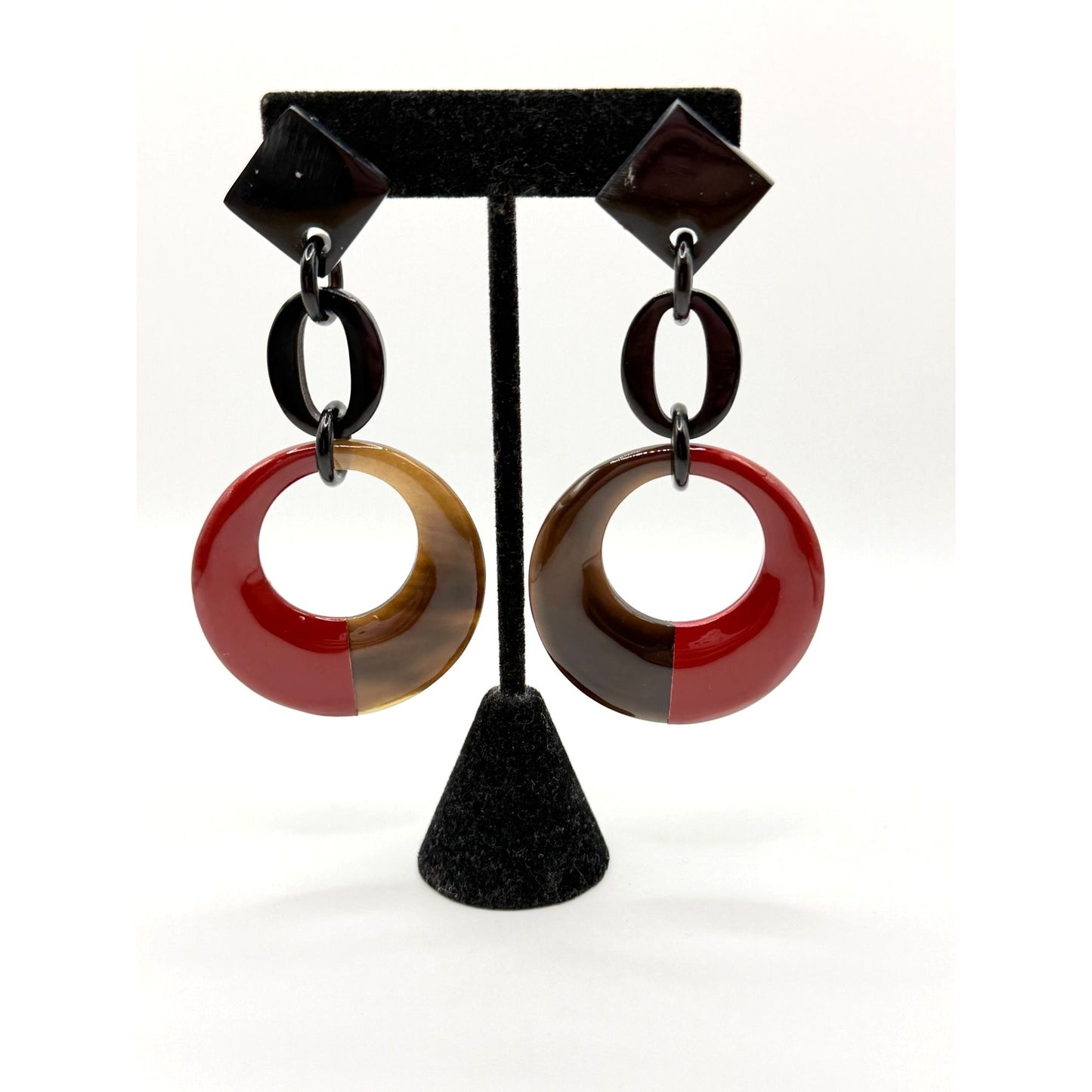 Retro Acrylic Dangle Earrings Black Backing & Red/Brown Circular Design