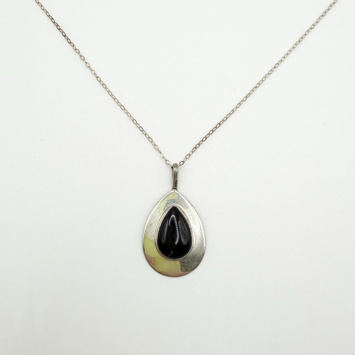 Vintage Sterling Silver Onyx Teardrop Pendant Necklace