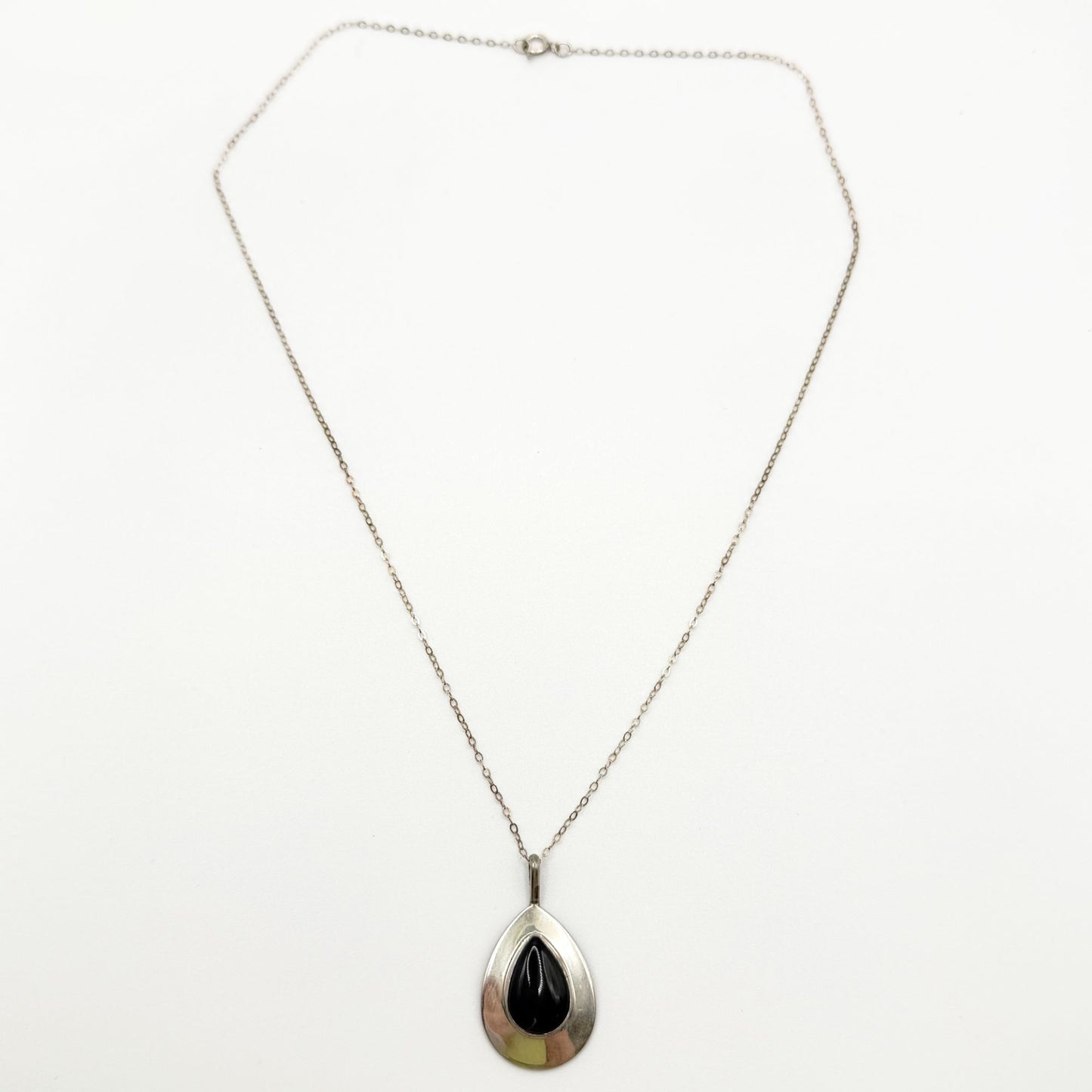 Vintage Sterling Silver Onyx Teardrop Pendant Necklace