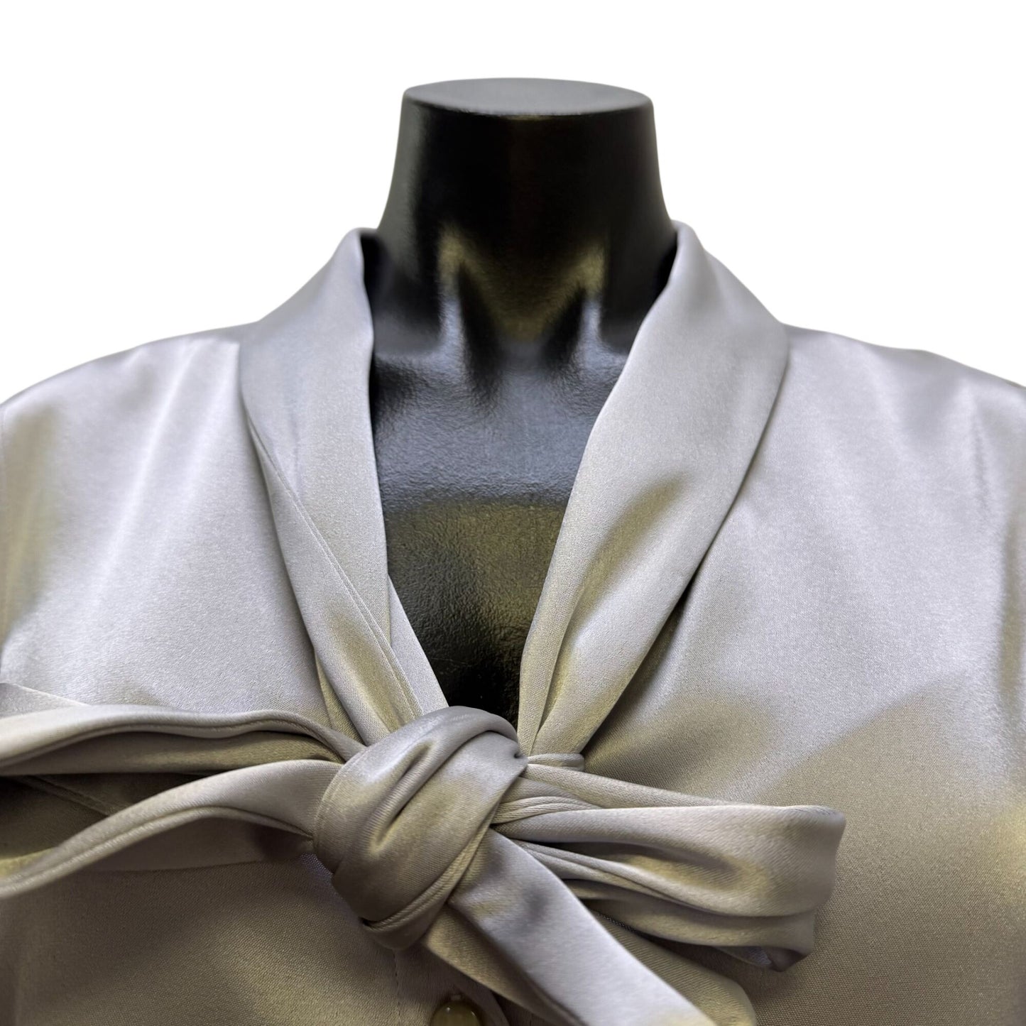 NWT St. John Light Grey Blouse With Bow Tie Detail Size 8