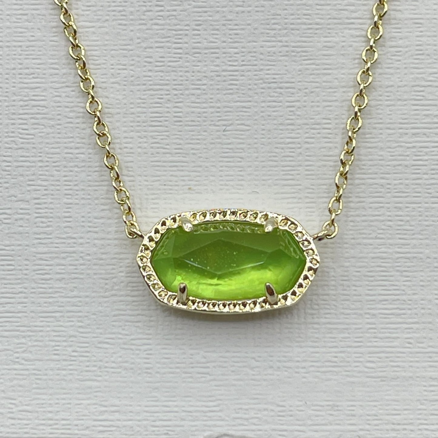 Kendra Scott Gold-Plated Chain Necklace With Green Gemstone Pendant