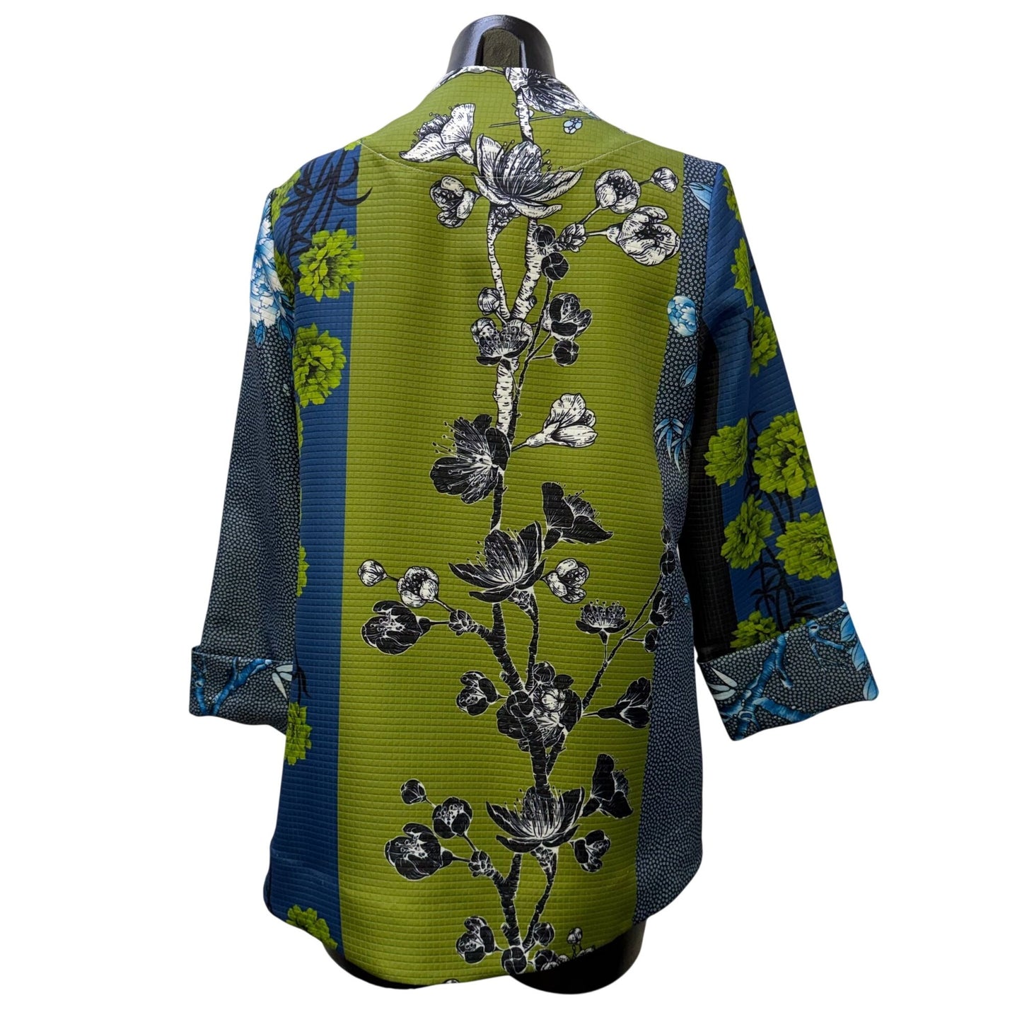 IC Collection Multicolor Kimono Jacket With Floral Brooch S