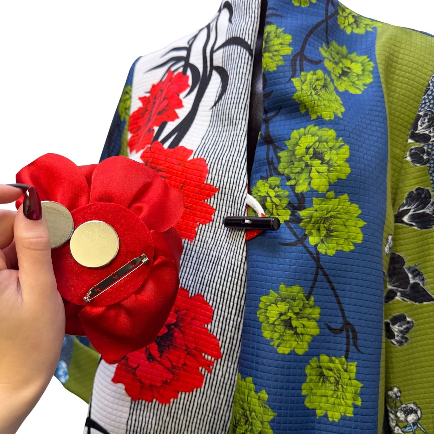 IC Collection Multicolor Kimono Jacket With Floral Brooch S