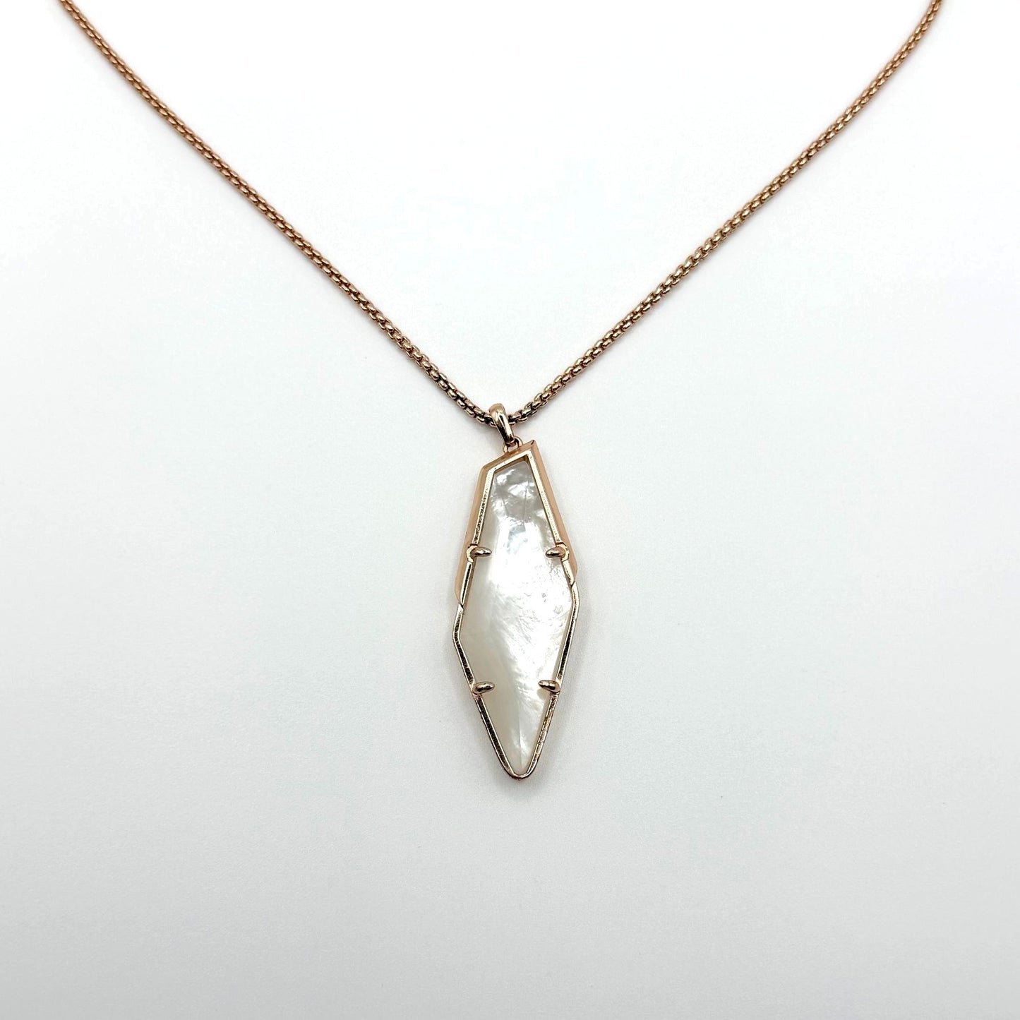 Kendra Scott Lilith Rose Gold Mother Of Pearl Pendant Necklace