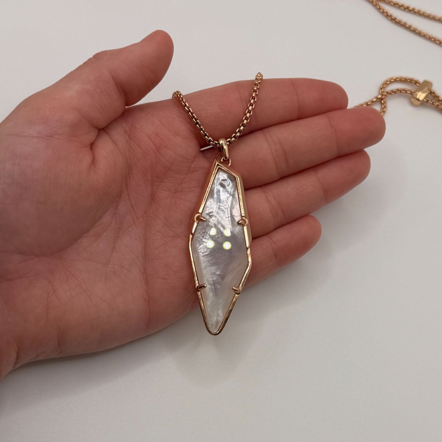 Kendra Scott Lilith Rose Gold Mother Of Pearl Pendant Necklace