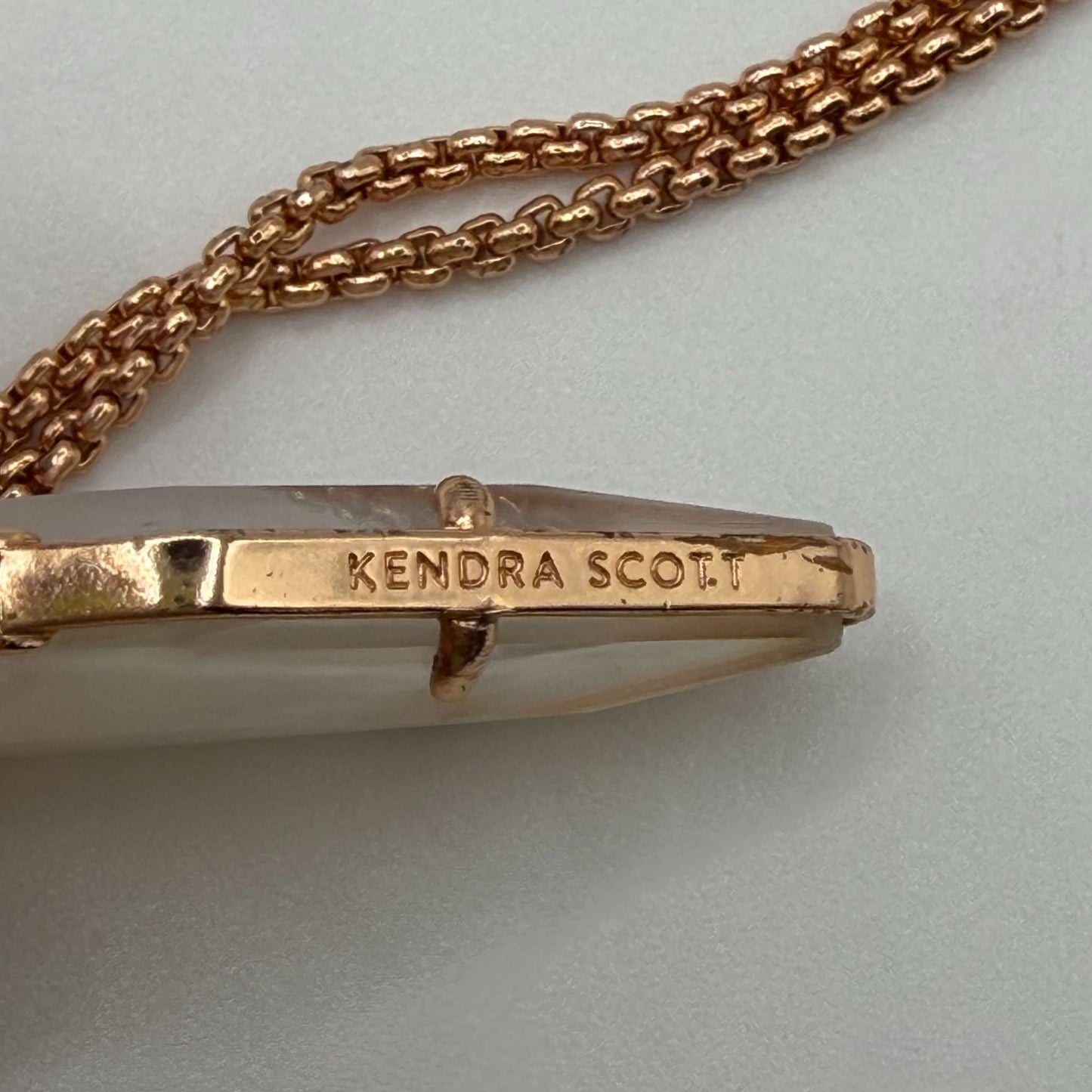 Kendra Scott Lilith Rose Gold Mother Of Pearl Pendant Necklace