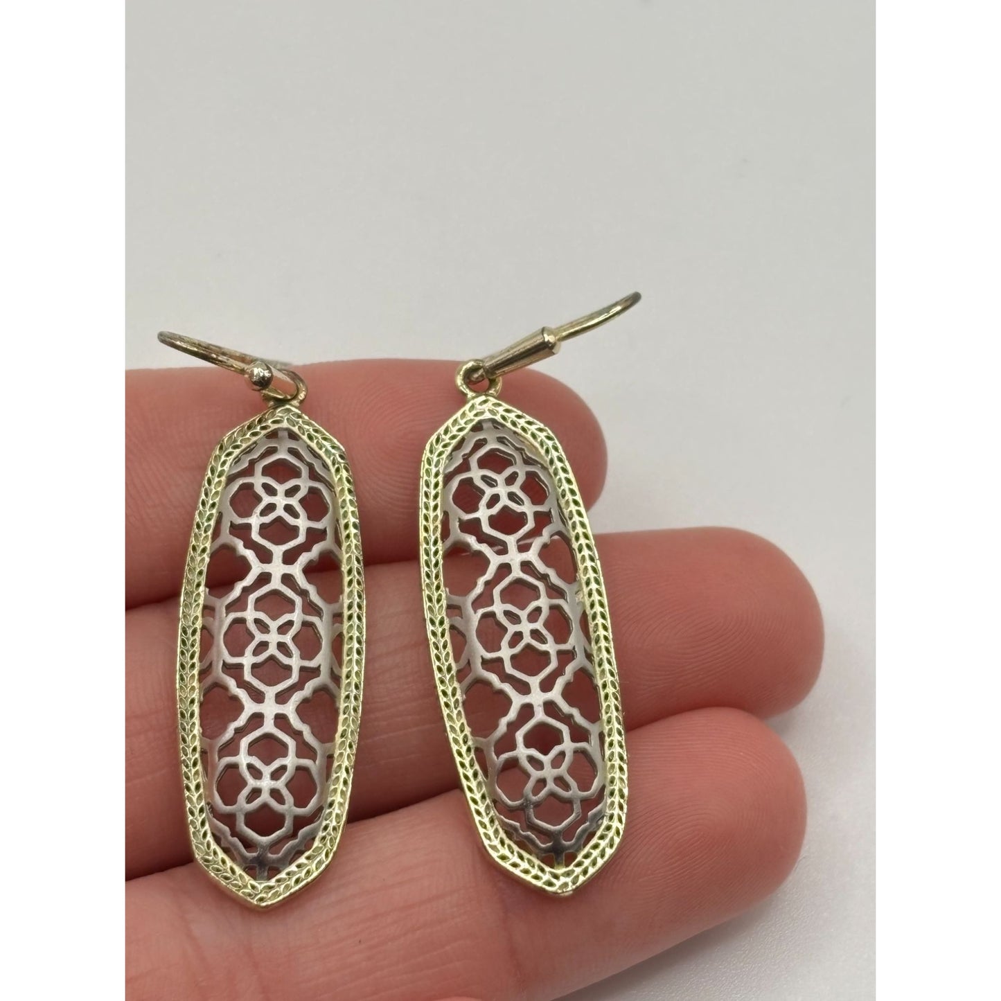 Kendra Scott Gold Filigree Drop Earrings