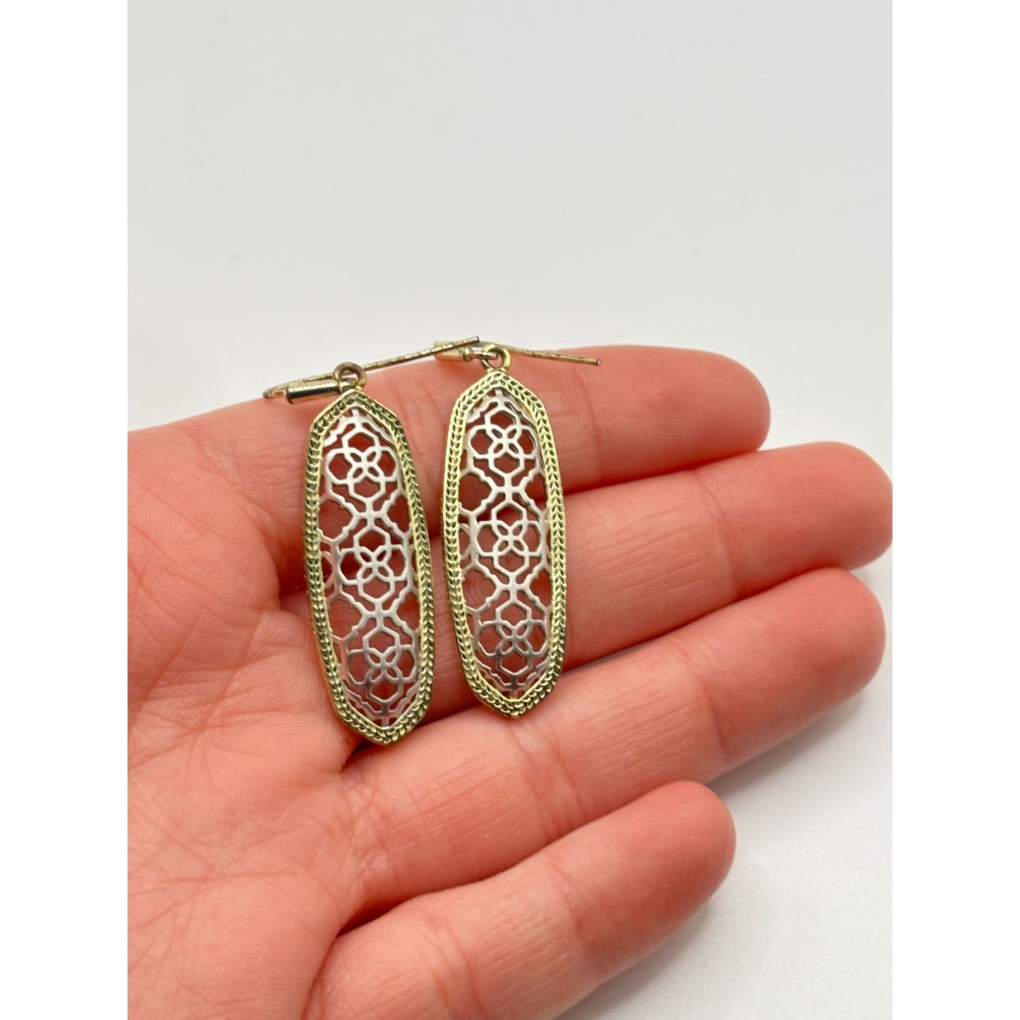 Kendra Scott Gold Filigree Drop Earrings