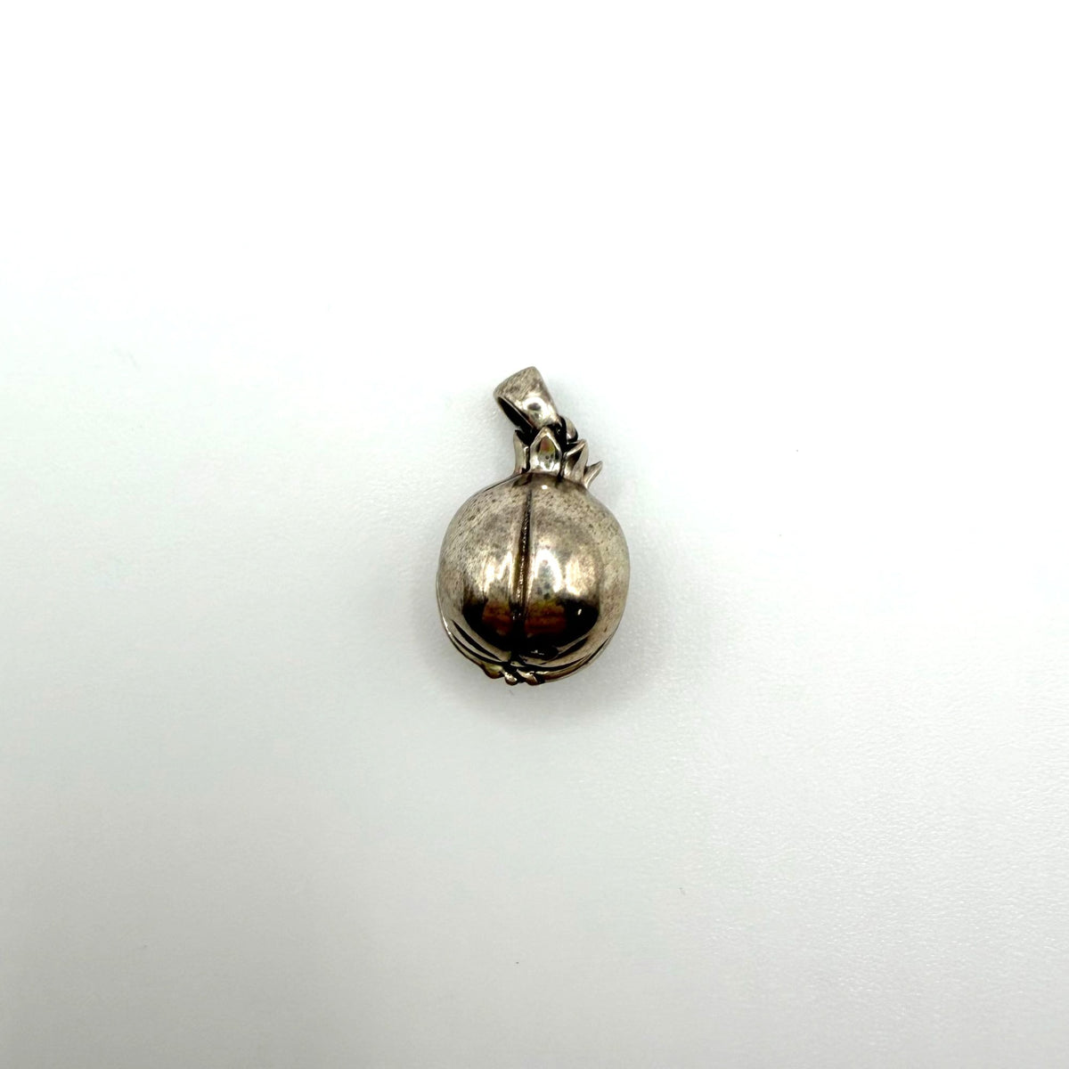 925 Sterling Silver Pomegranate Pendant With Red Garnet Gemstones