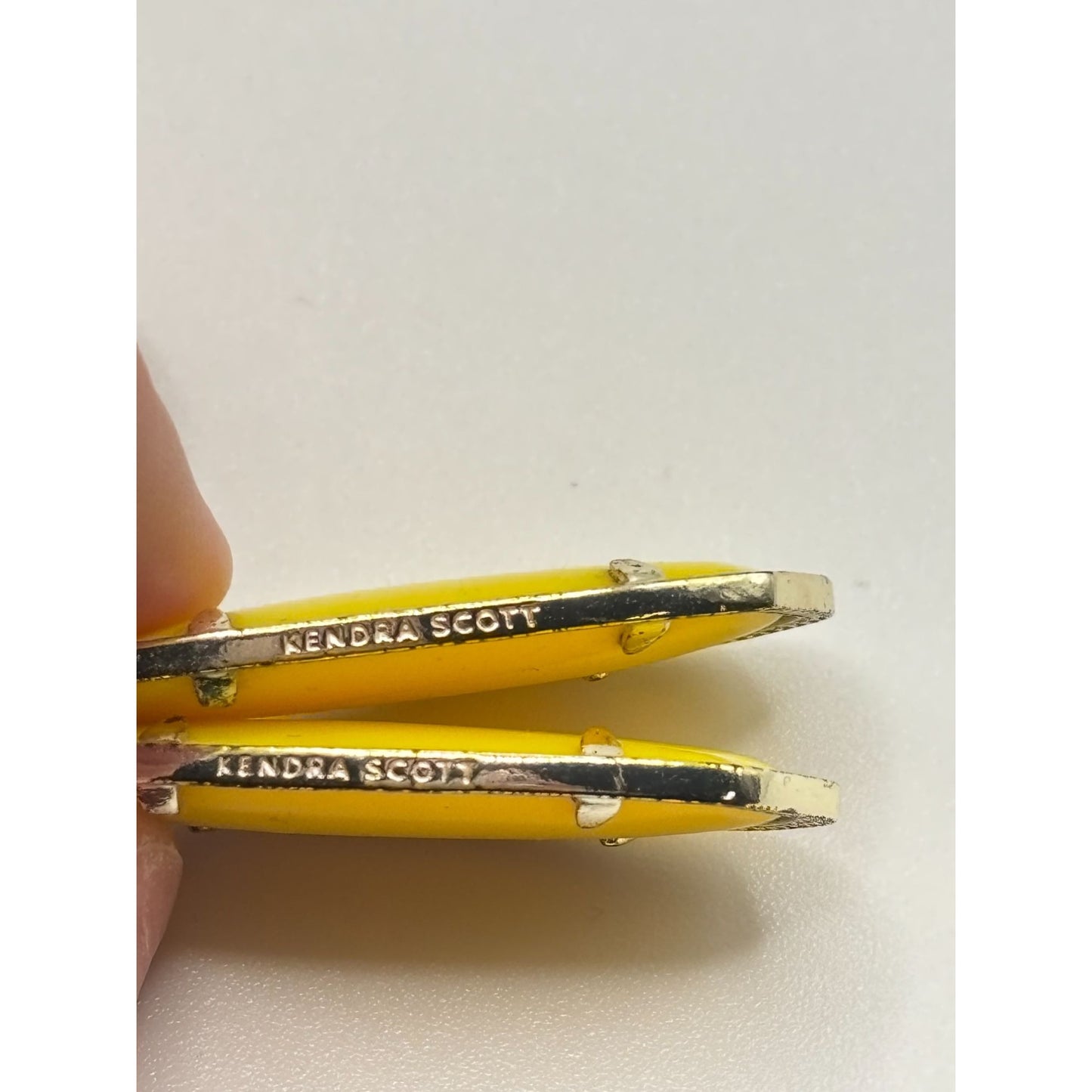 Kendra Scott Elle Drop Earrings Yellow Glass & Gold