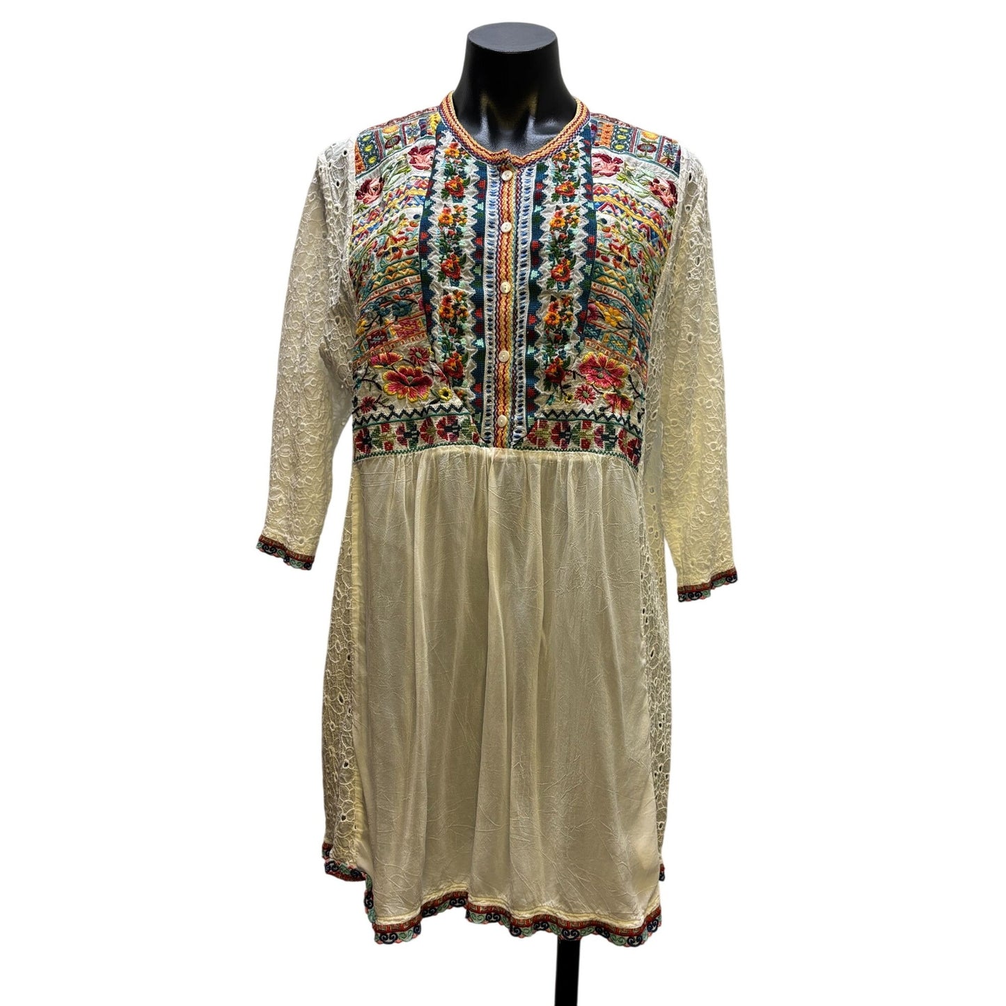 Johnny Was Embroidered Silk Blouse White With Lace Sleeves & Floral Detailing L