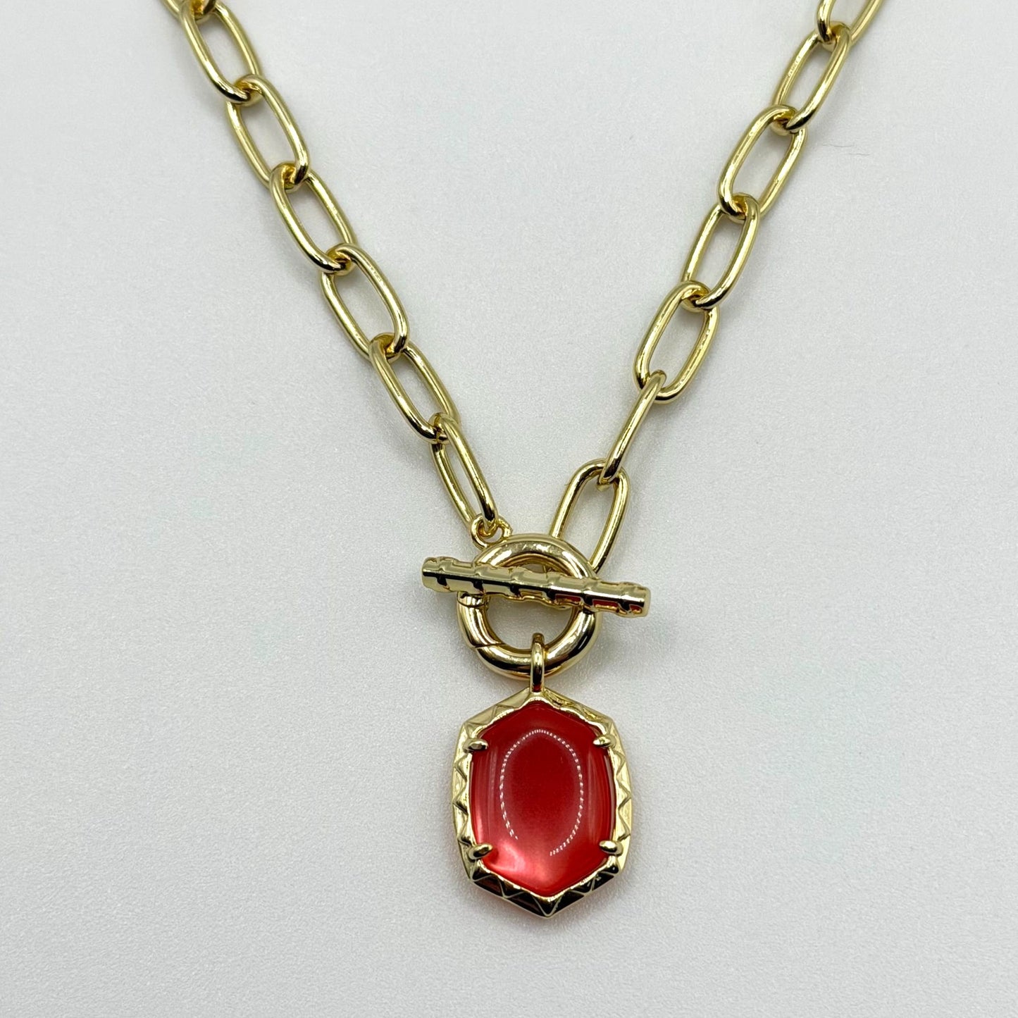 Kendra Scott Gold-Tone Chain Necklace With Red Pendant And Toggle Clasp
