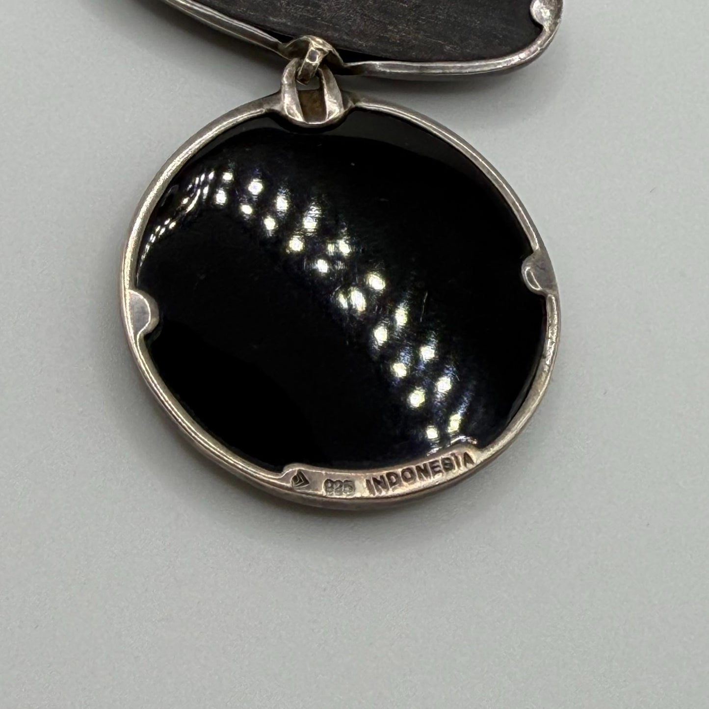 Silpada 925 Sterling Silver Black Wood & Leaf Resin Dangle Pendant