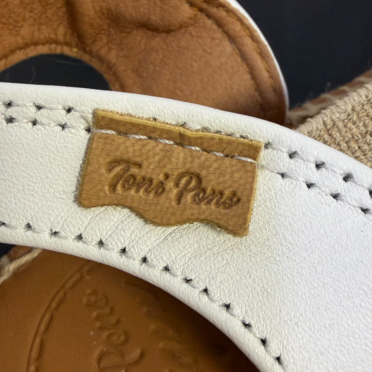 NWT Toni Pons White Leather Espadrille Wedge Sandals Size 9