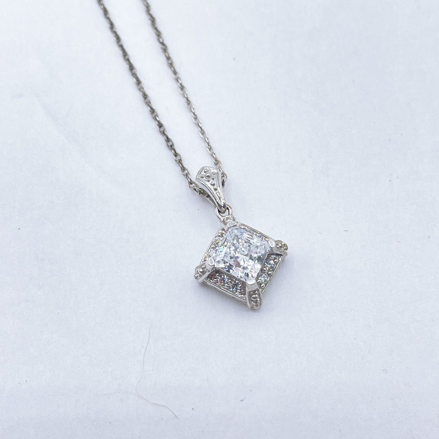 925 Silver Princess Cut Round Cubic Zirconia Pendant Necklace