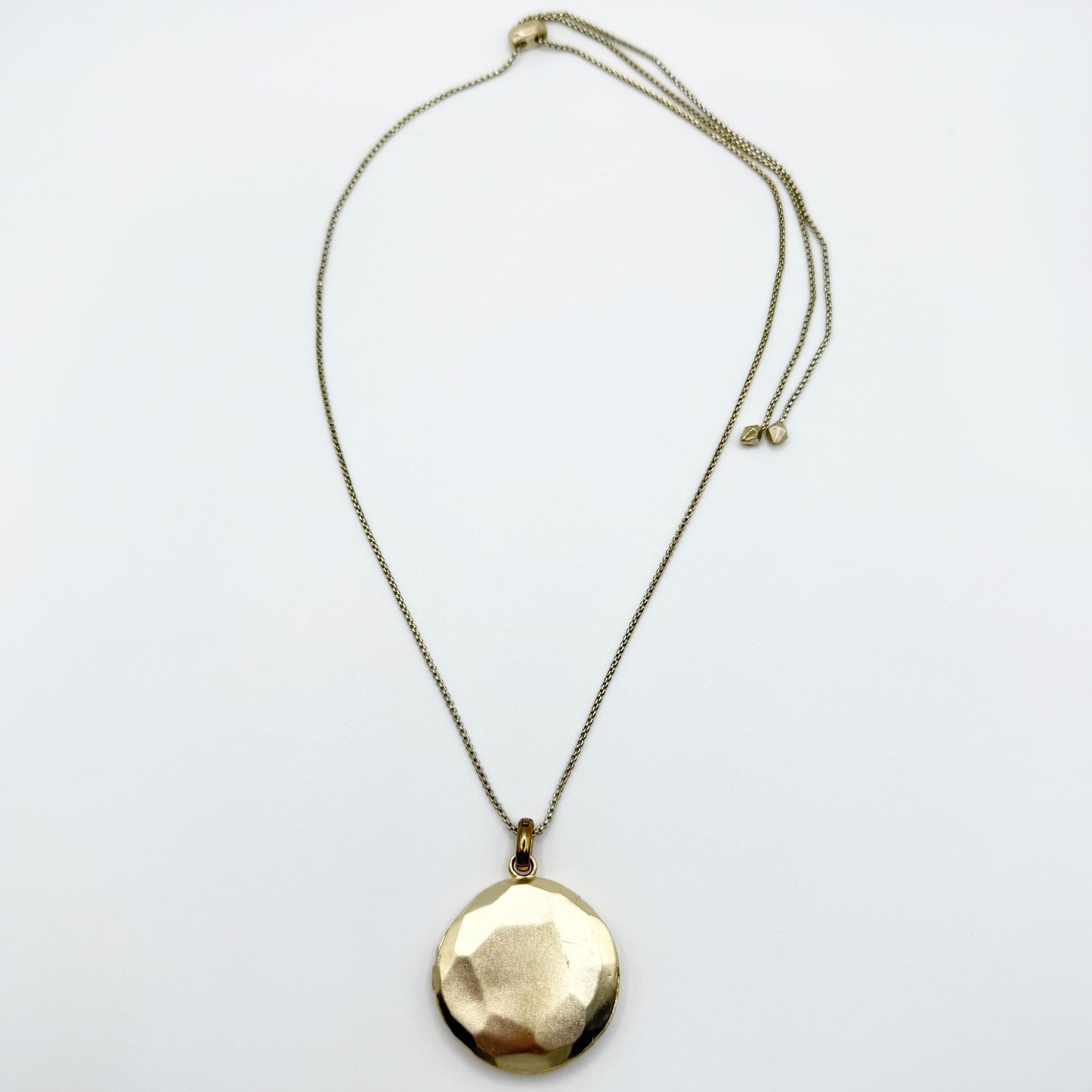 Kendra Scott Gold-Tone Locket Necklace With Adjustable Chain Circular Pendant