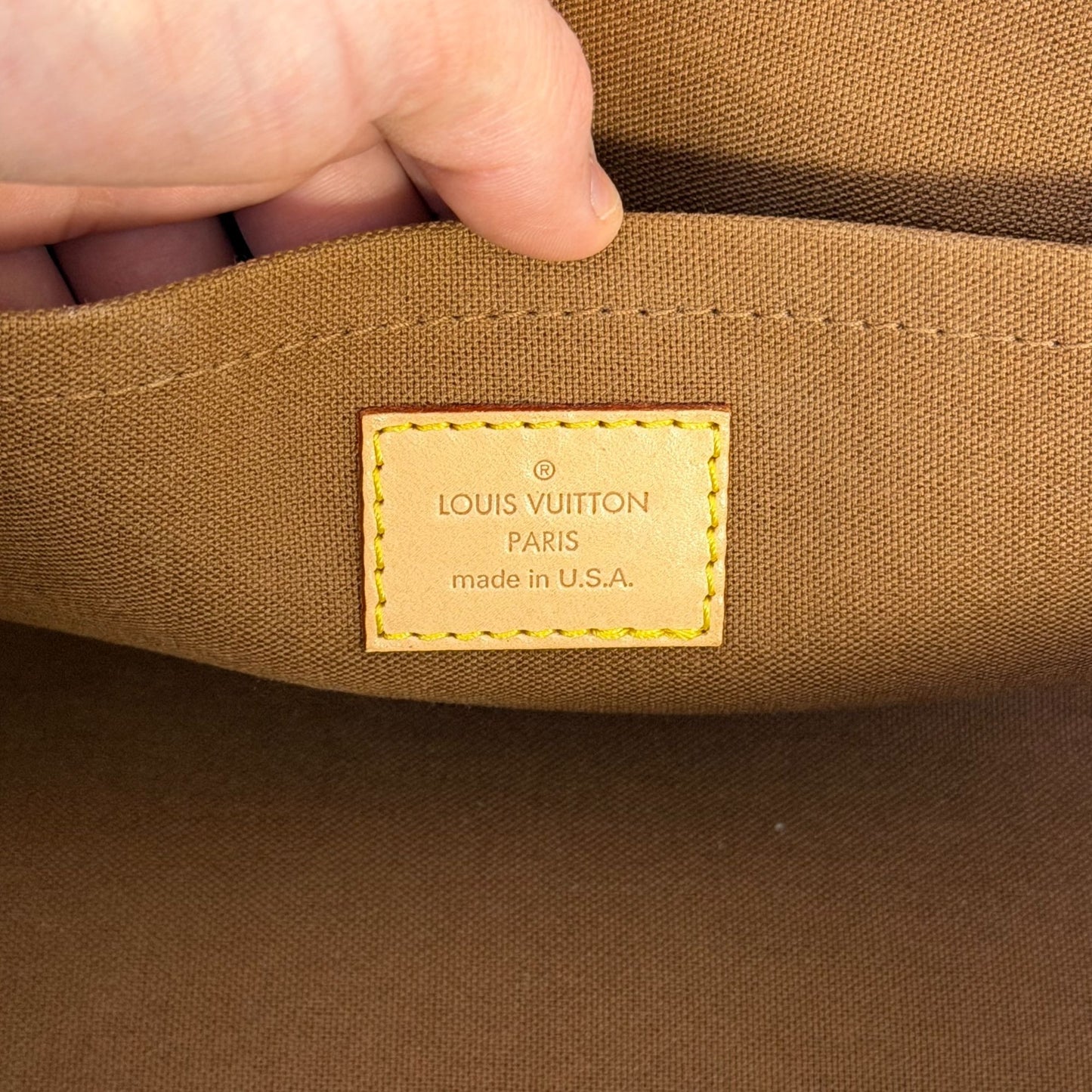 Louis Vuitton 2005 Popincourt Handbag Monogram Canvas Brown & Tan Gold-Tone Hardware