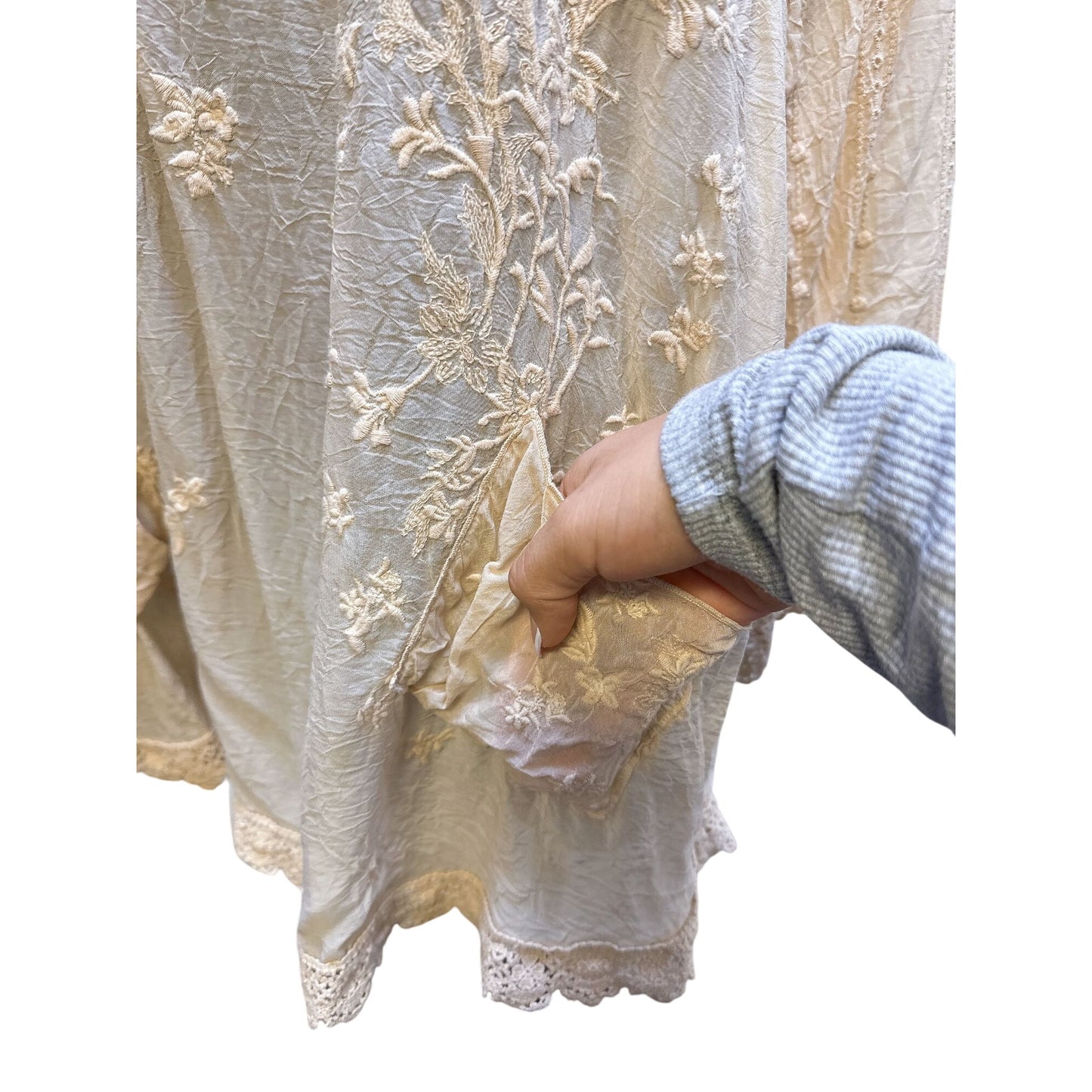 Johnny Was Boho-Chic Cream Embroidered Tunic Top Lace Details & Pockets Size L