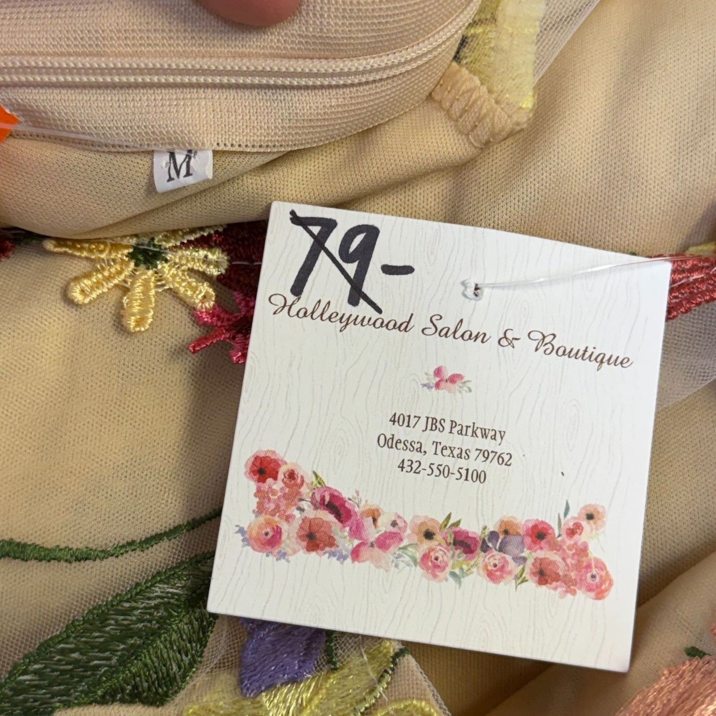 NWT Vin Floral Embroidered Mini Dress With Open Back & Long Sleeves Multicolor M