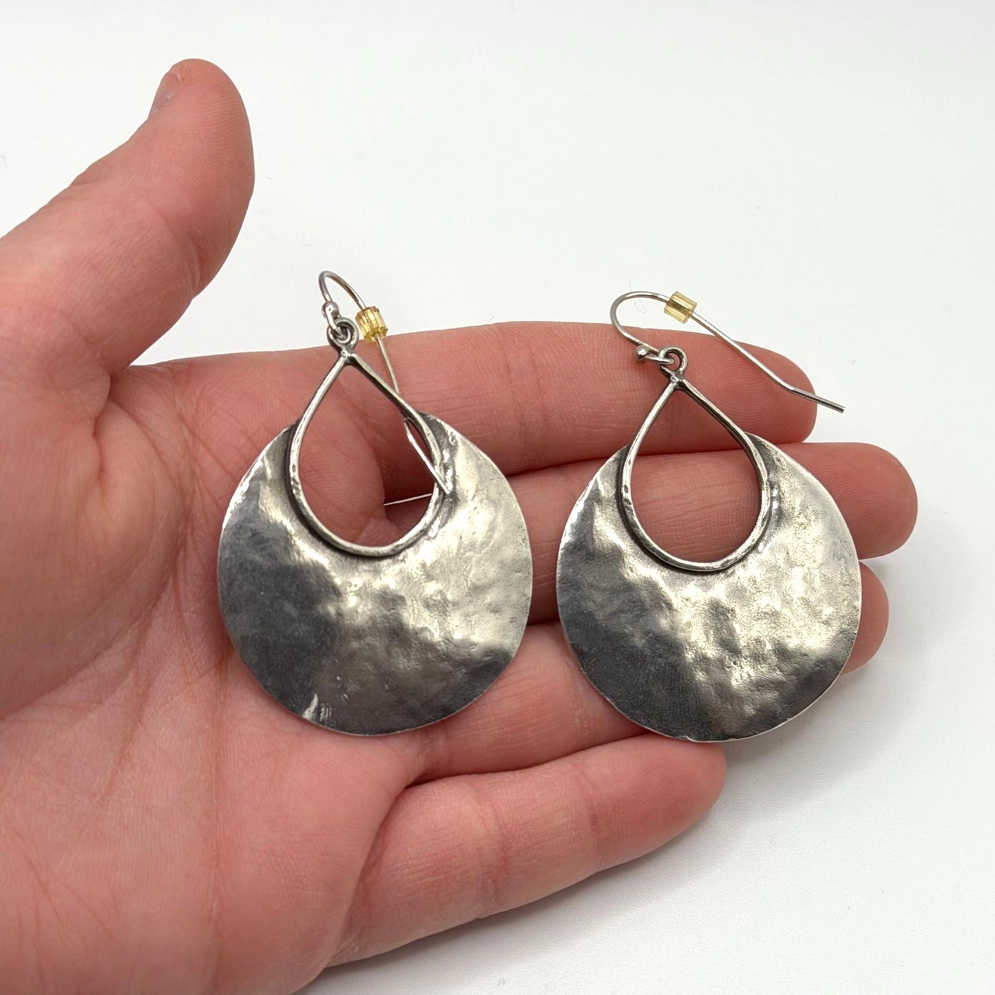 Silpada 925 Sterling Silver Hammered Teardrop Disc Earrings