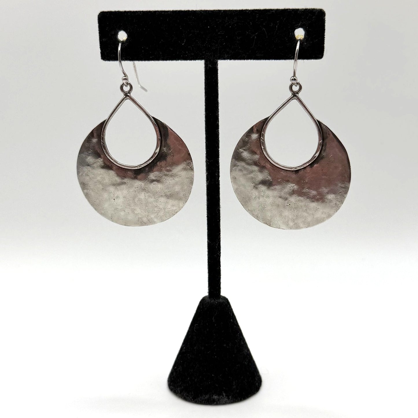 Silpada 925 Sterling Silver Hammered Teardrop Disc Earrings
