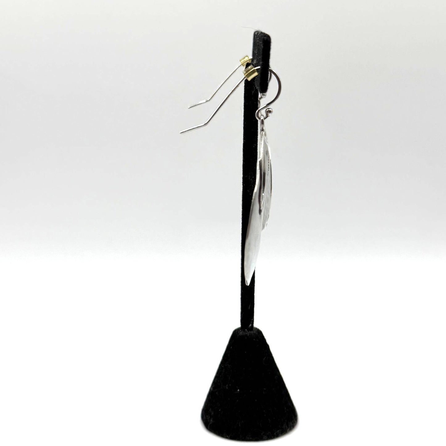 Silpada 925 Sterling Silver Hammered Teardrop Disc Earrings