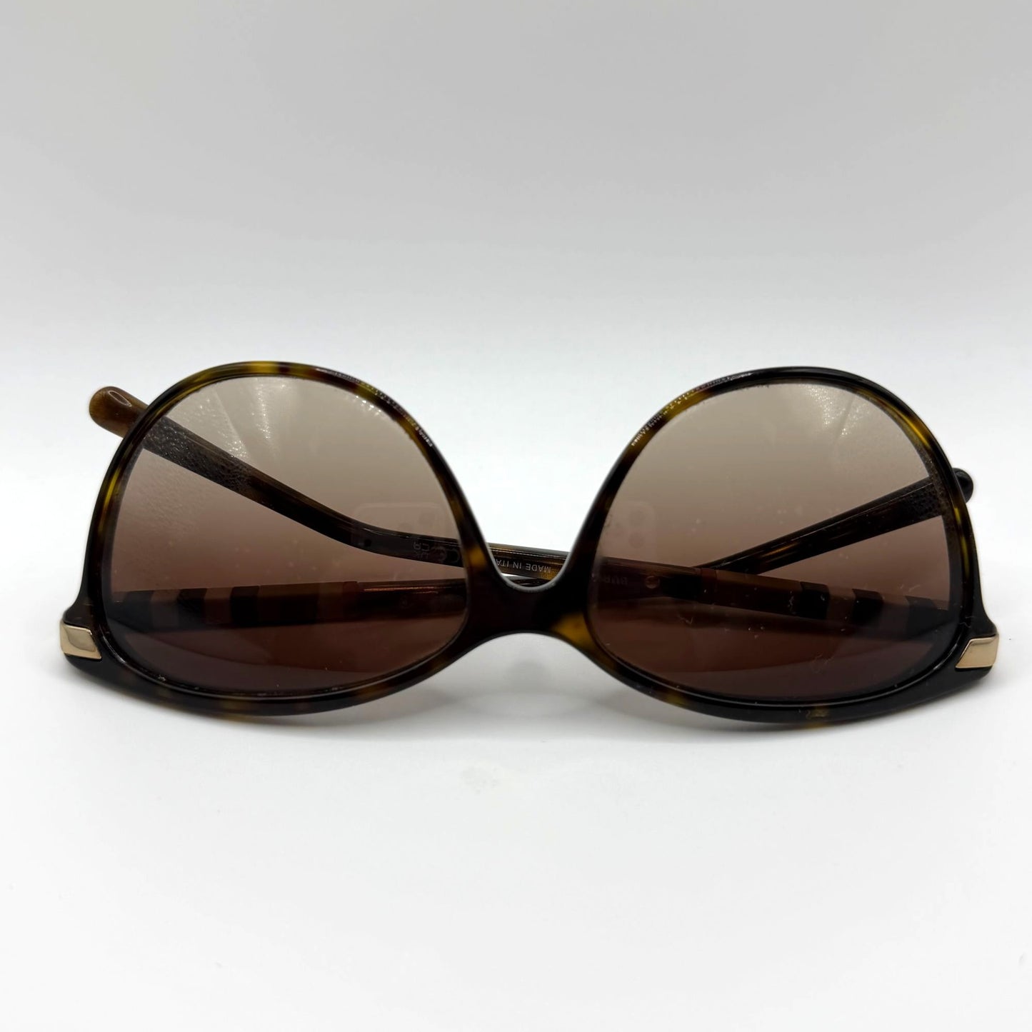Burberry Tortoiseshell Gradient Lens Sunglasses With Case