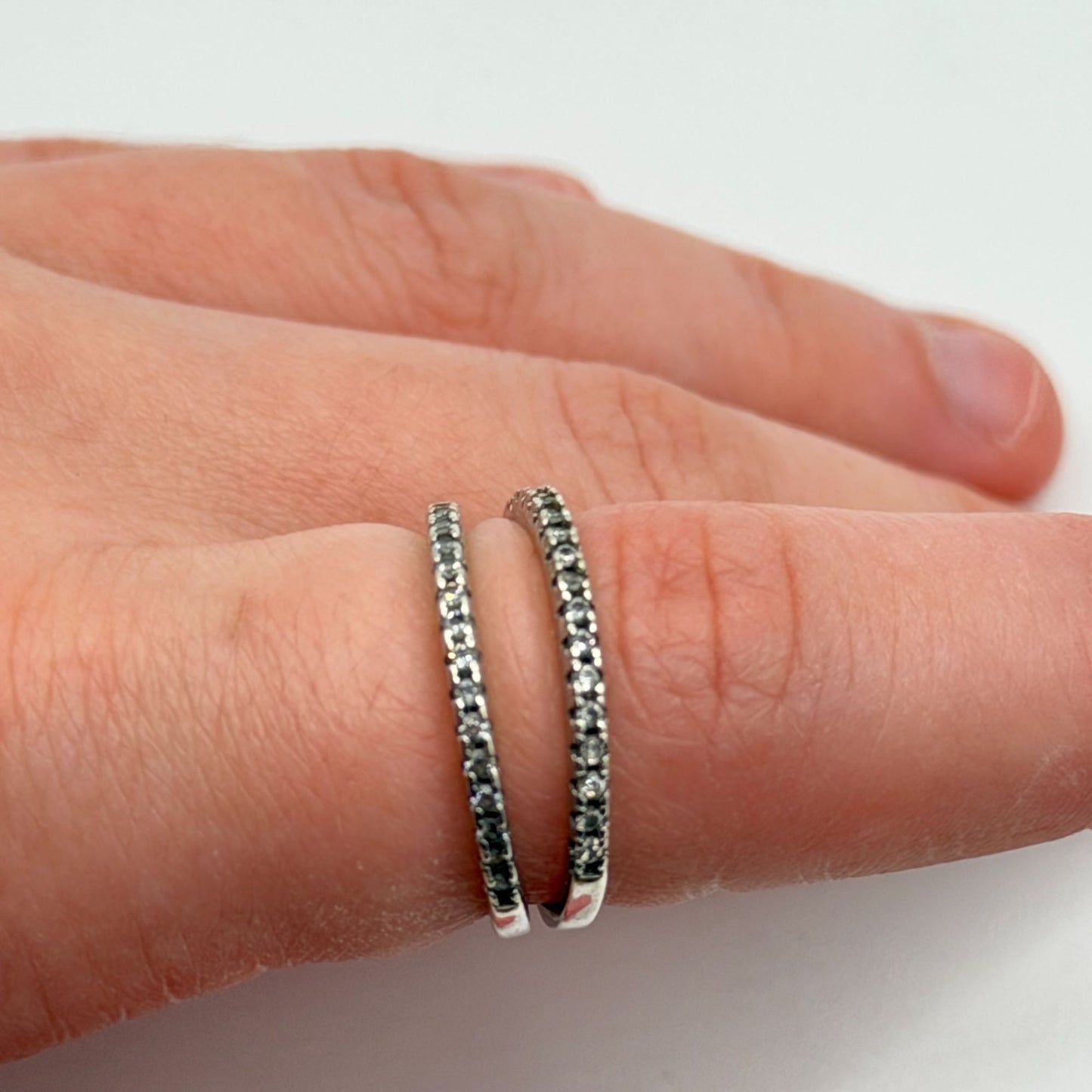 Sterling Silver 925 Stacking Rings Set Red Velvet Box size 6.25