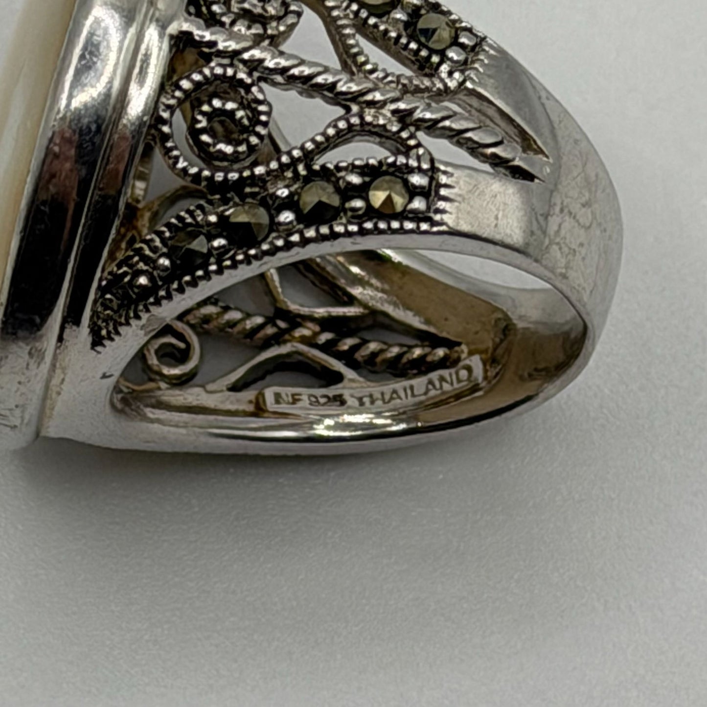 Thailand NF 925 Sterling Silver Ring With Mother Of Pearl & Marcasite Stones Size 8.5