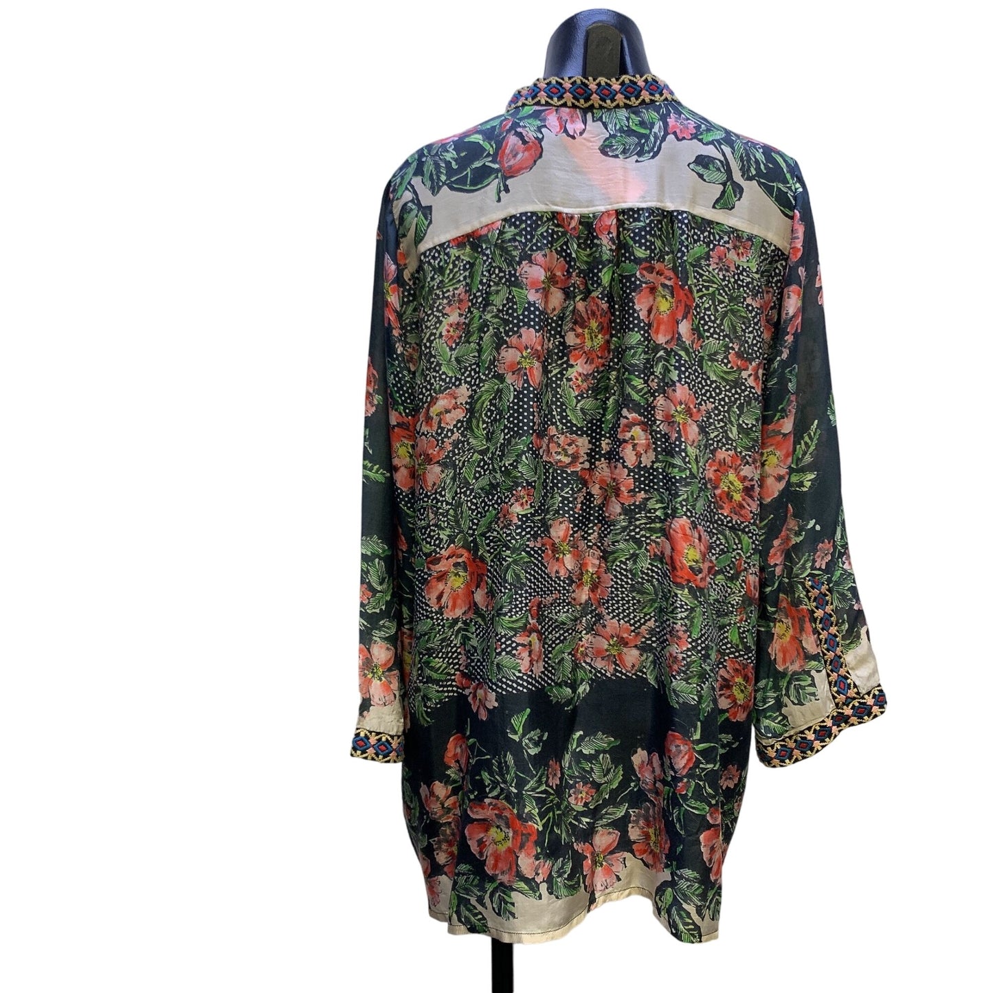 Johnny Was Gray w/Multicolored Print & Embroidered Collar & Sleeve Silk Tunic Blouse Size Medium