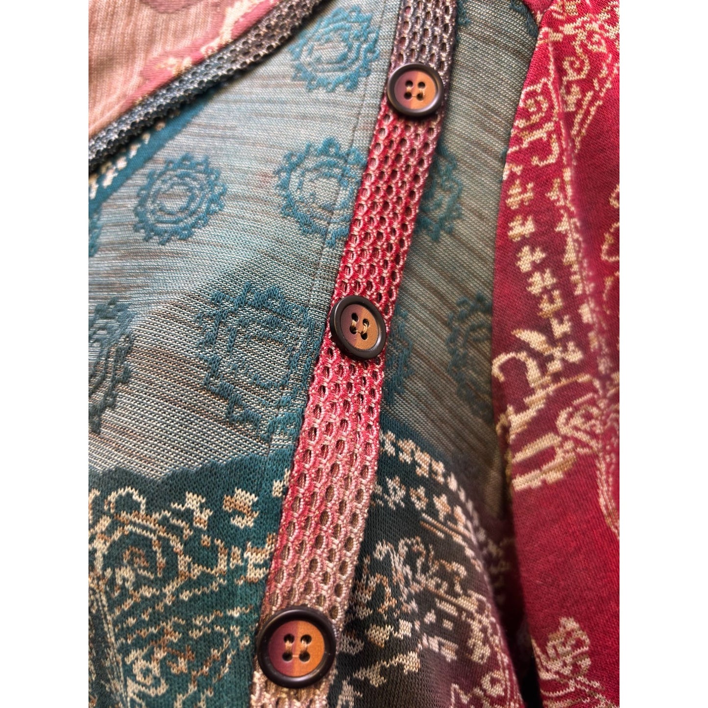 NWT Ali Miles Teal & Red Asymmetrical Button Shirt With Collar L
