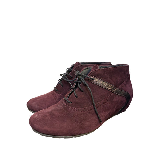Wolky Eggplant Ankle Boots Size 9.5