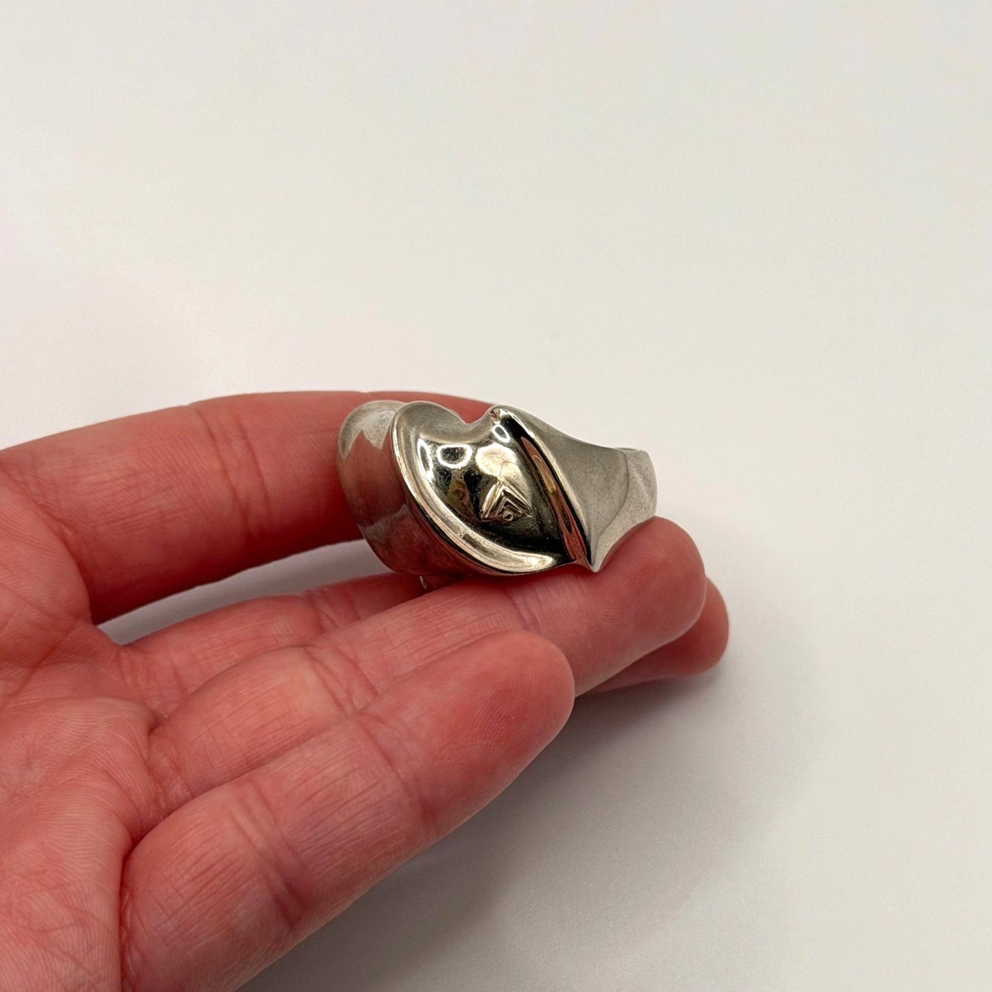 Vintage Silpada Asymmetrical Bow Sterling Silver Ring Size 9.5