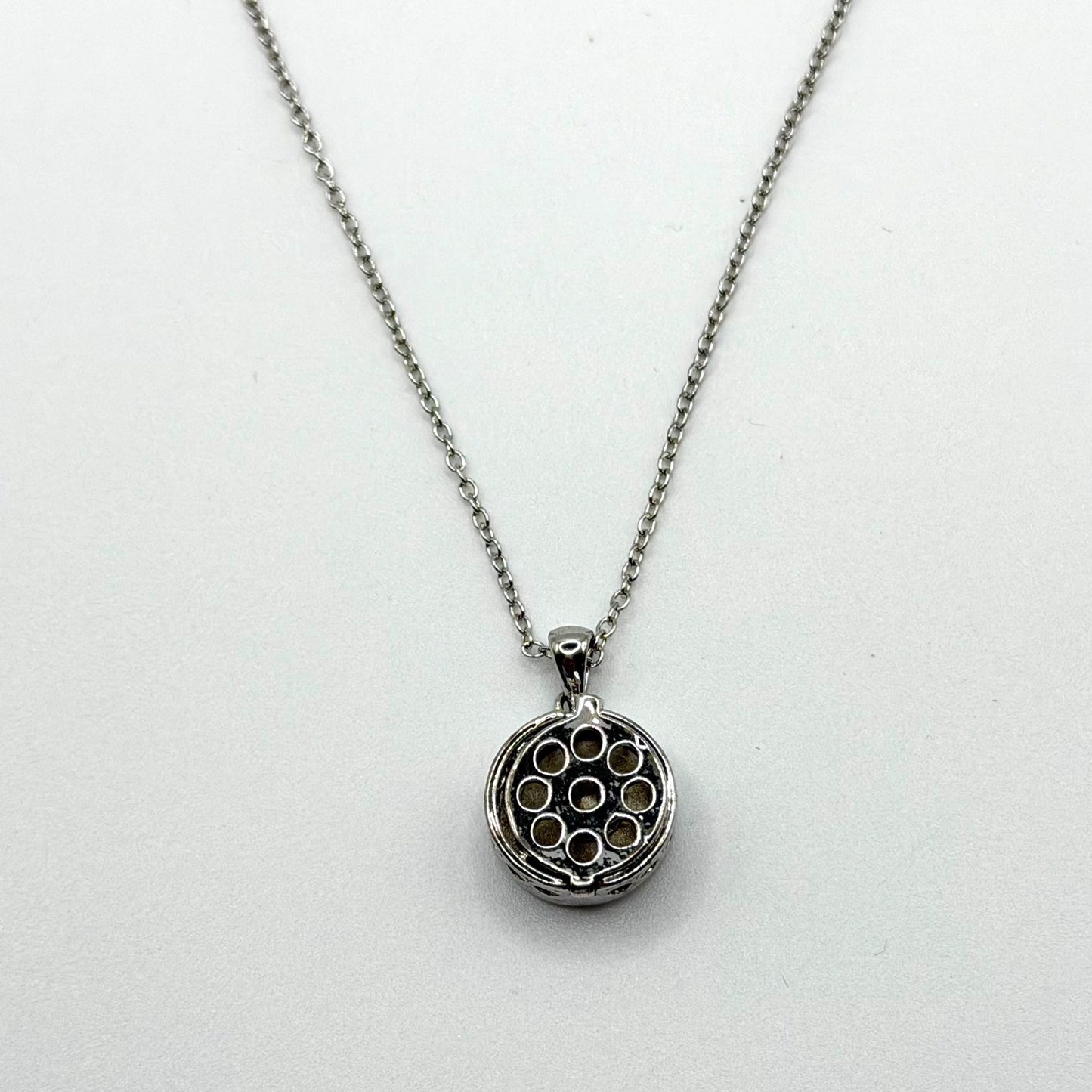 NWT Illuminaire Silver Plated Necklace With Interchangeable Swarovski Elements Pendant