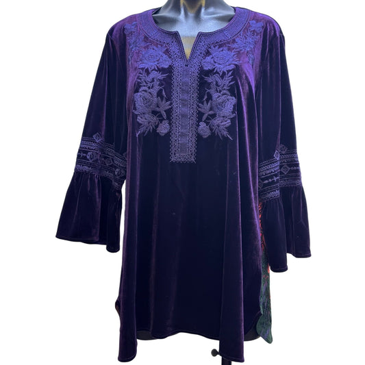 Calessa Purple Floral Embroidered Velour Tunic Top Large Bohemian Style L