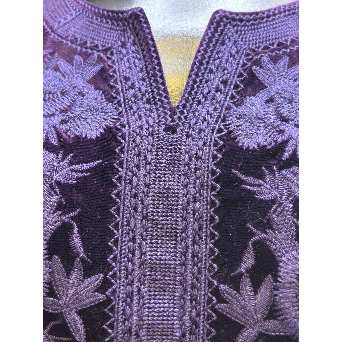 Calessa Purple Floral Embroidered Velour Tunic Top Large Bohemian Style L