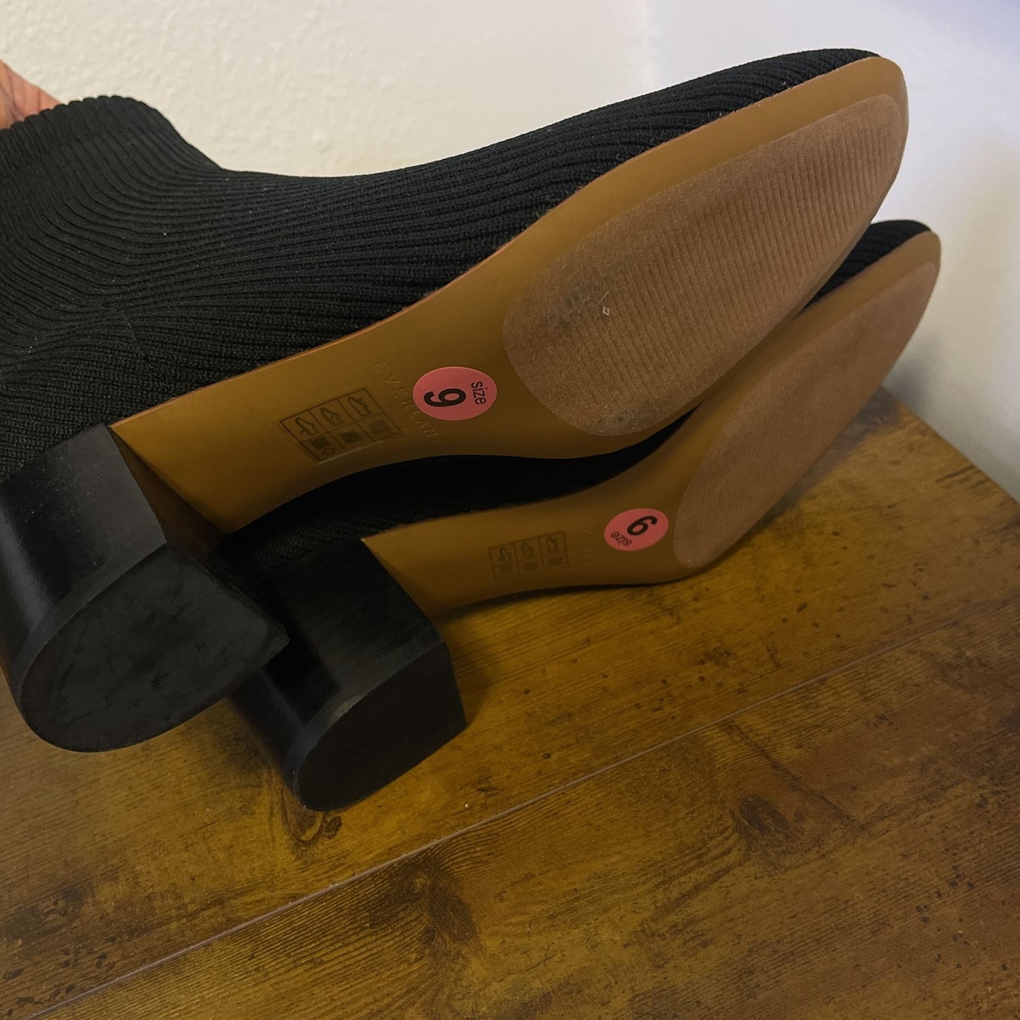 NEW Everlane Chelsea Black Ribbed Knit Ankle Boots Block Heels 9