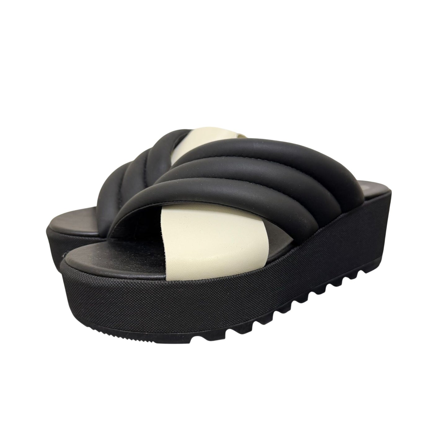 Sorel Black & White Crisscross Platform Sandals Size 7