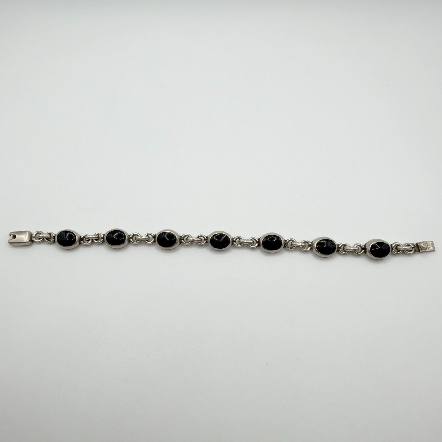Vintage 925 Sterling Silver Black Onyx Oval Link Bracelet 7" Artisan Crafted