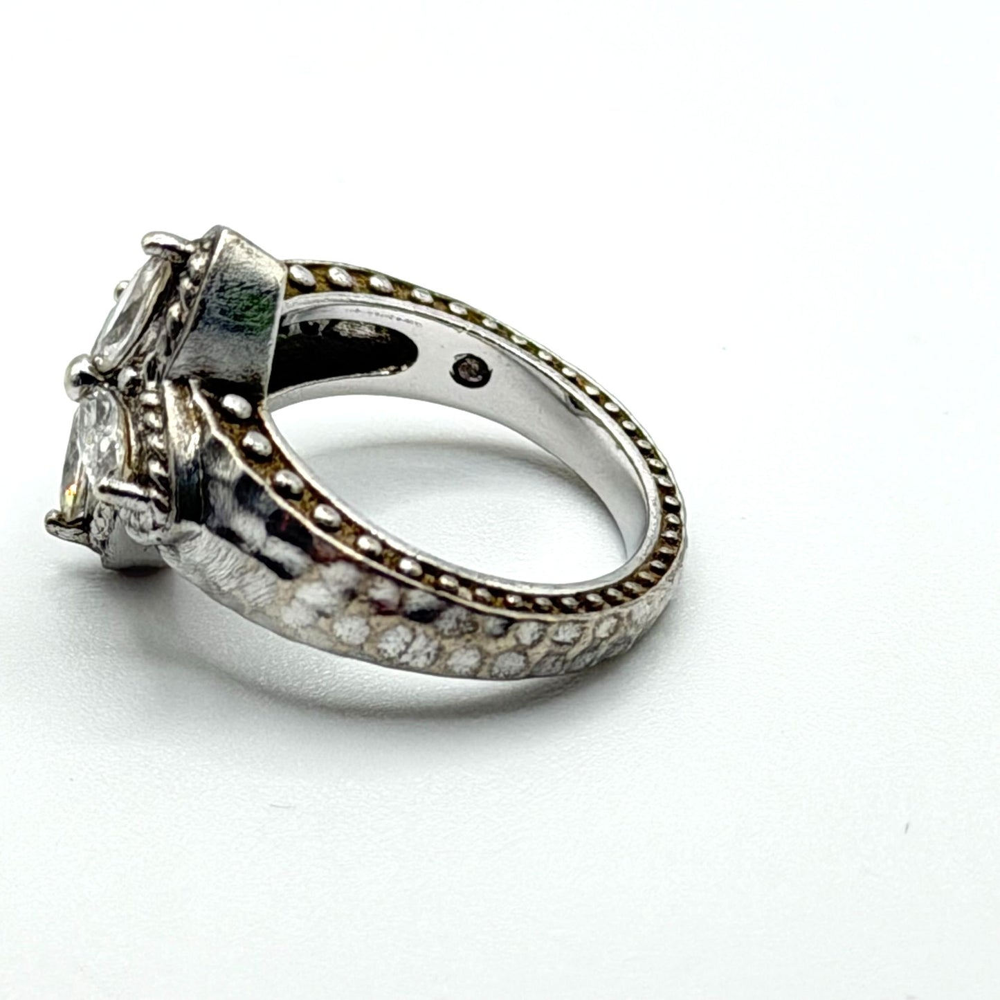 925 Silver Marquise - CZ Intricate Floral Design Hammered Band Ring 5.5