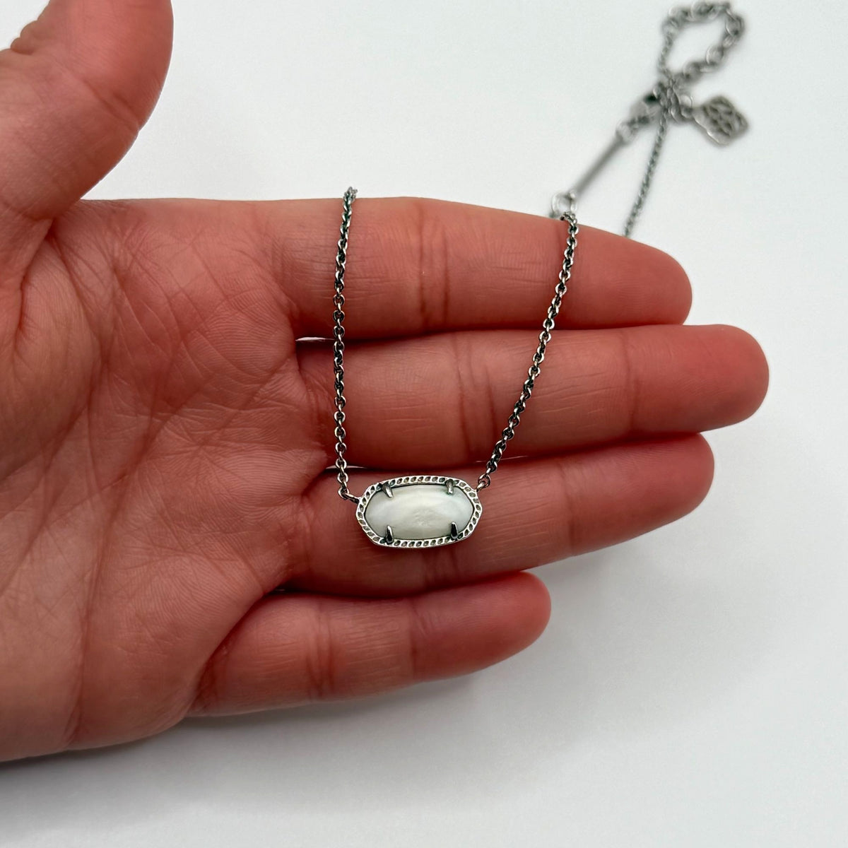 Kendra Scott Elisa Silver-Tone Necklace With White Stone